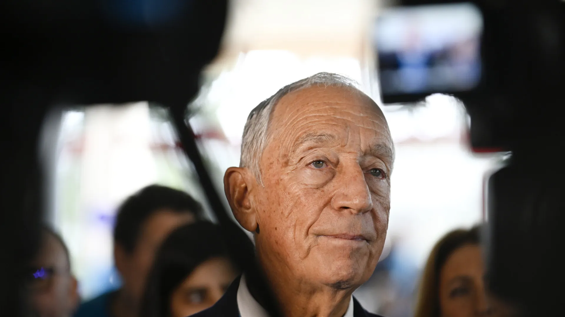 
                    Marcelo lembra 25 de Novembro como vitória da temperança e apela à união
                