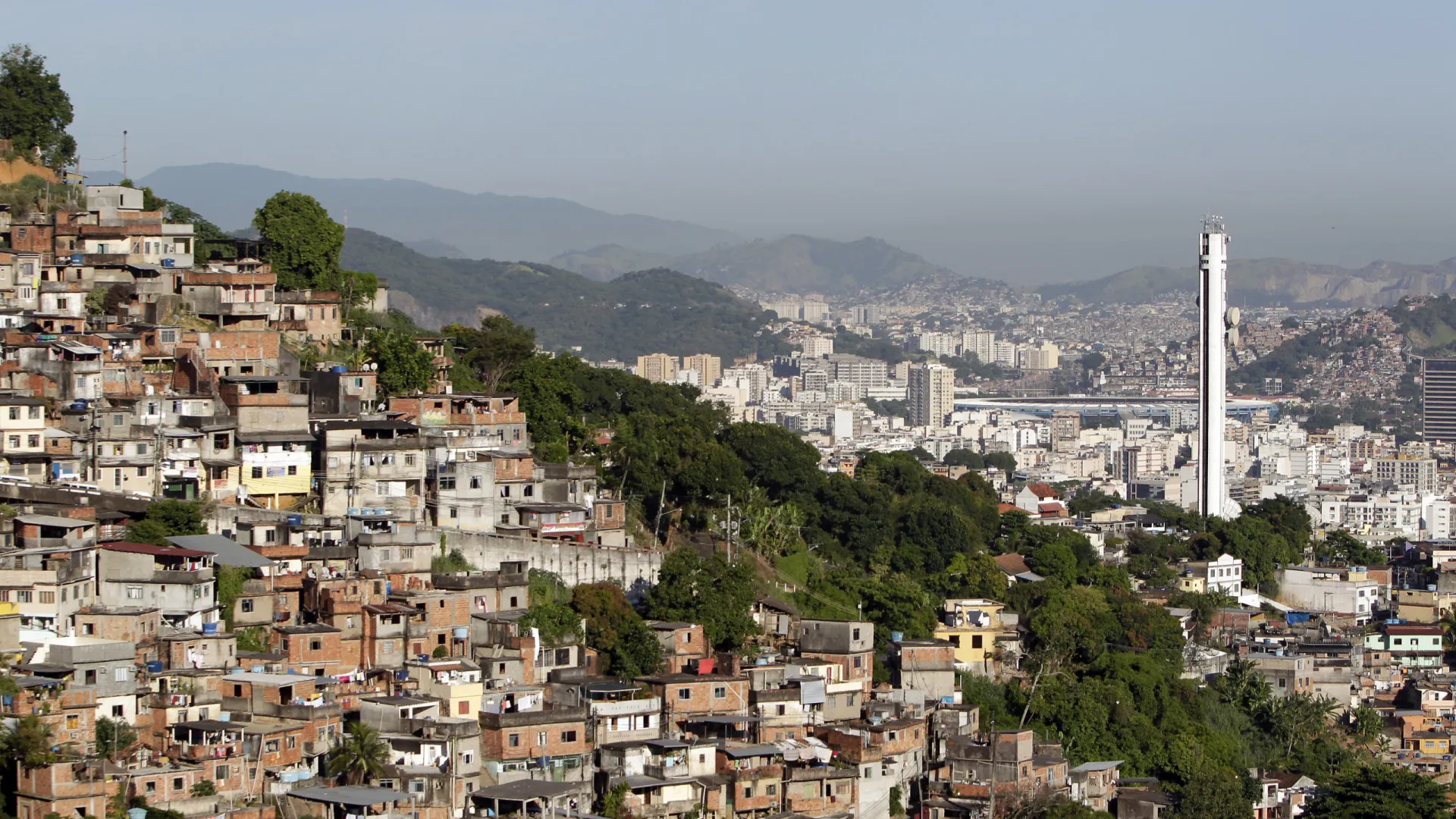 Aérea ocupada por favelas cresce 2,75 vezes no Brasil em 40 anos  