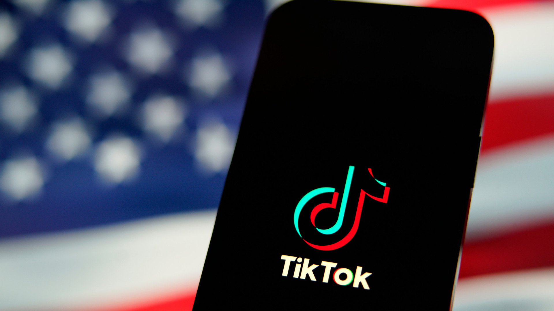 Trump pede ao Supremo dos EUA que suspenda a lei que ameaça TikTok