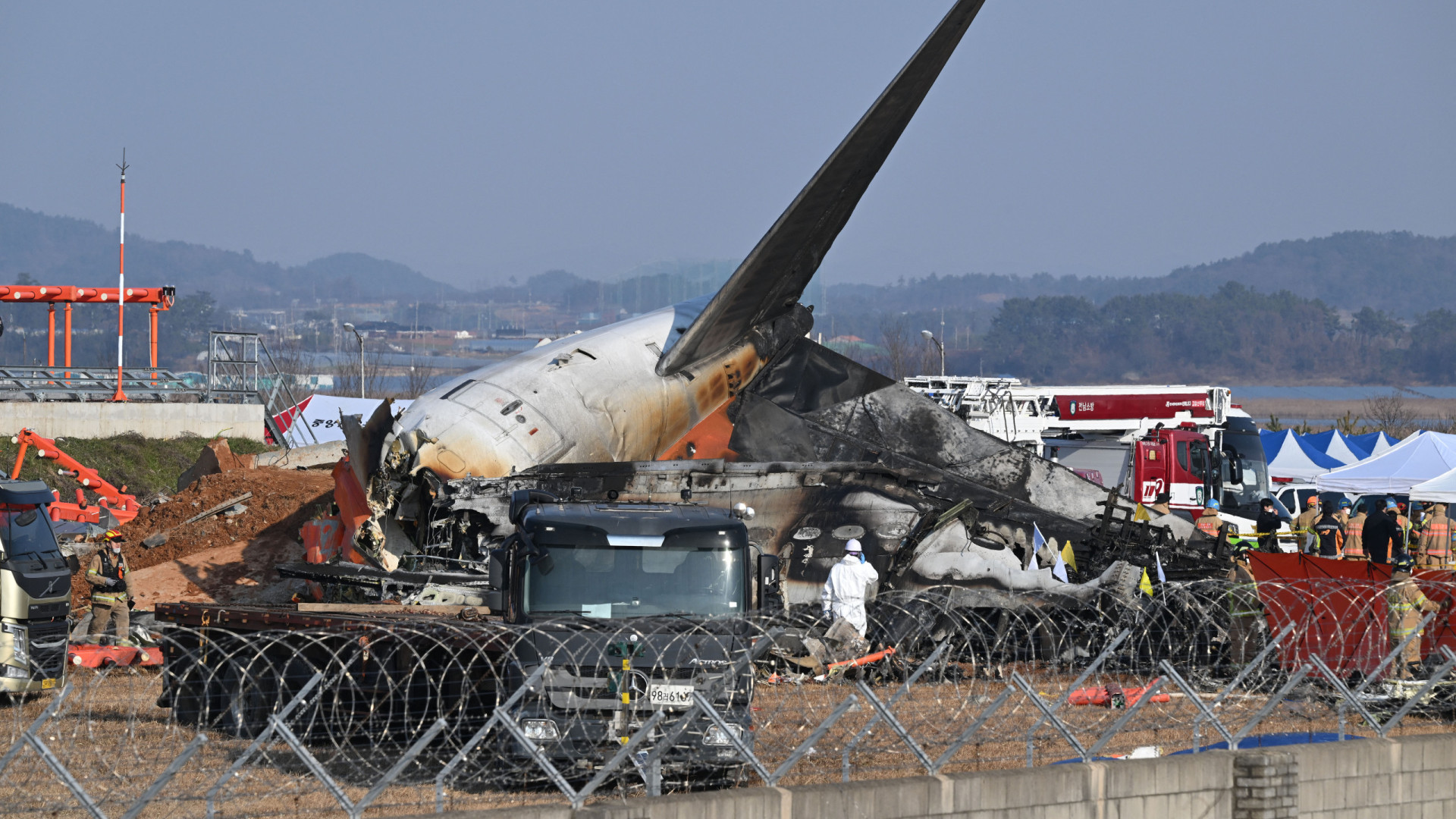 Após acidente, Coreia do Sul inspeciona todos os seus Boeing 737-800