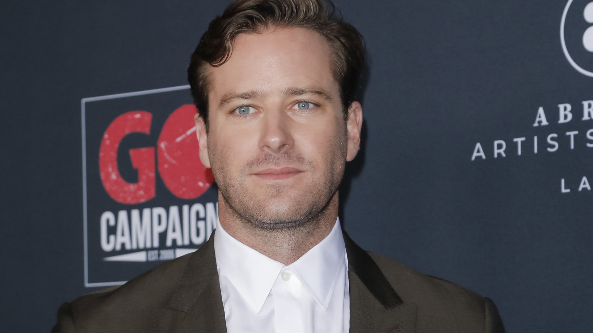 Após escândalo sexual, Armie Hammer afirma que a sua carreira... melhorou