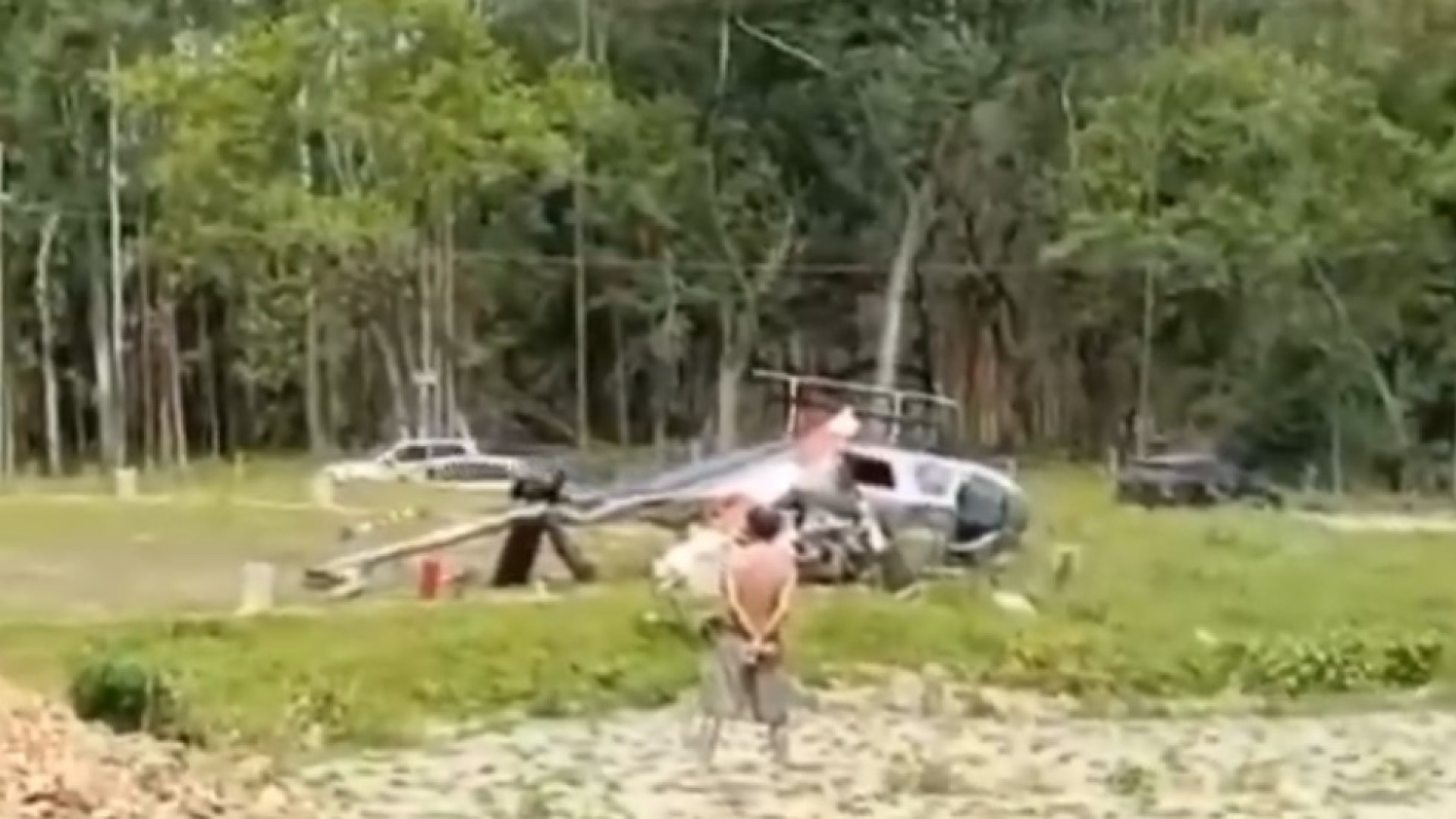 Helicóptero cai no Brasil após descolar (mas os 5 ocupantes sobreviveram)