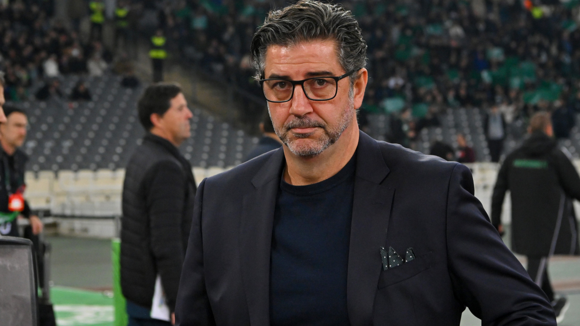 Rui Vitória volta à liderança provisória com ajuda de ex-alvo do Sporting