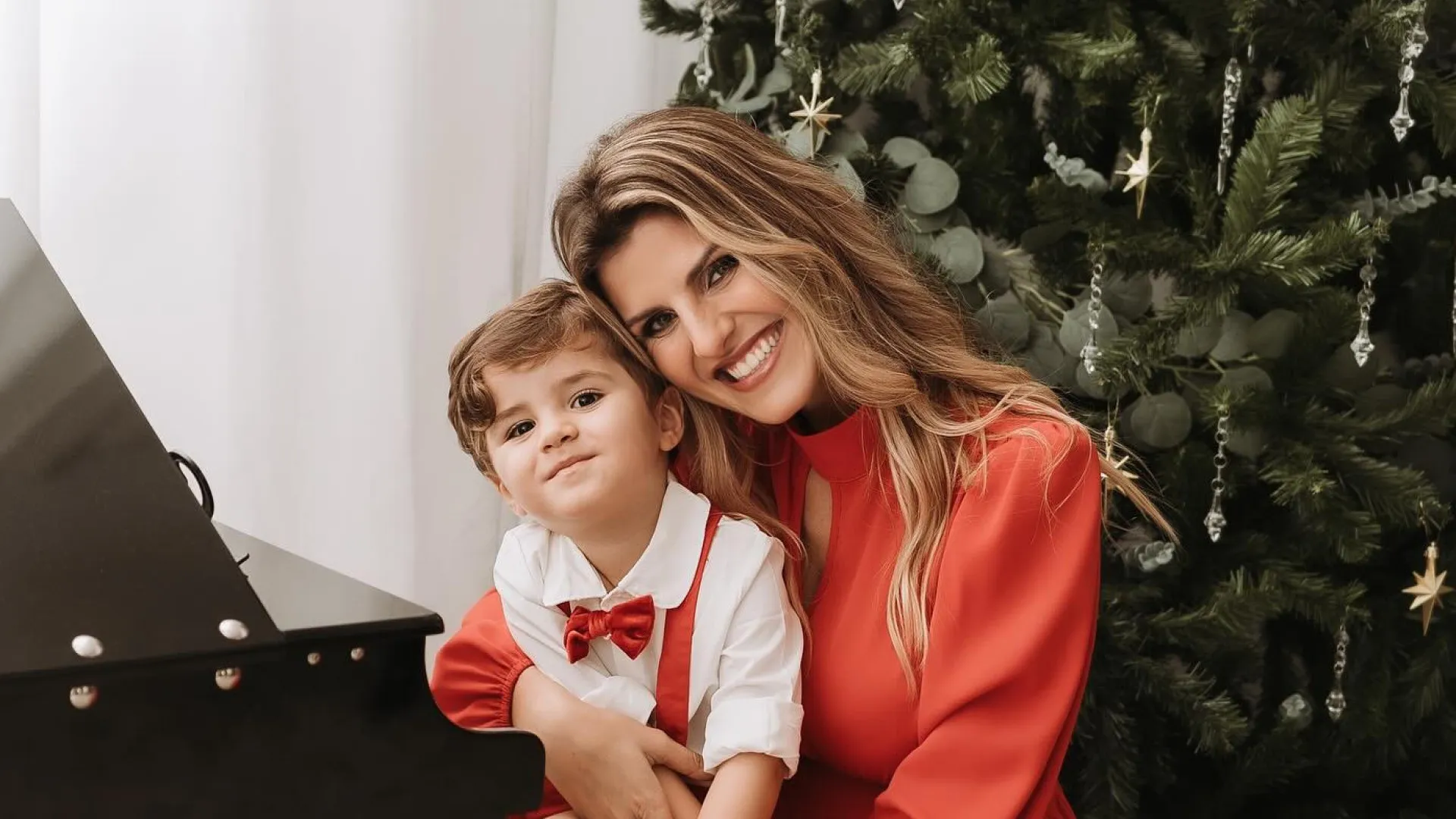 
                    Filho de Jéssica Antunes e Rui Figueiredo sofre fratura. 