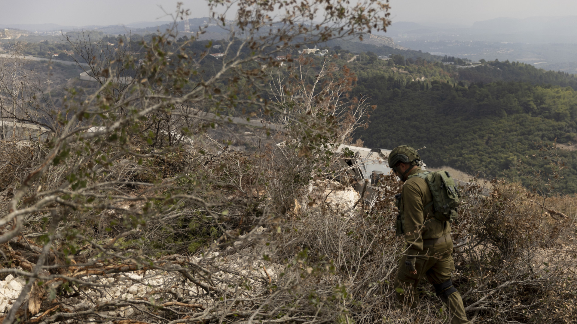 EUA anunciam início da retirada de forças israelitas de Naqoura