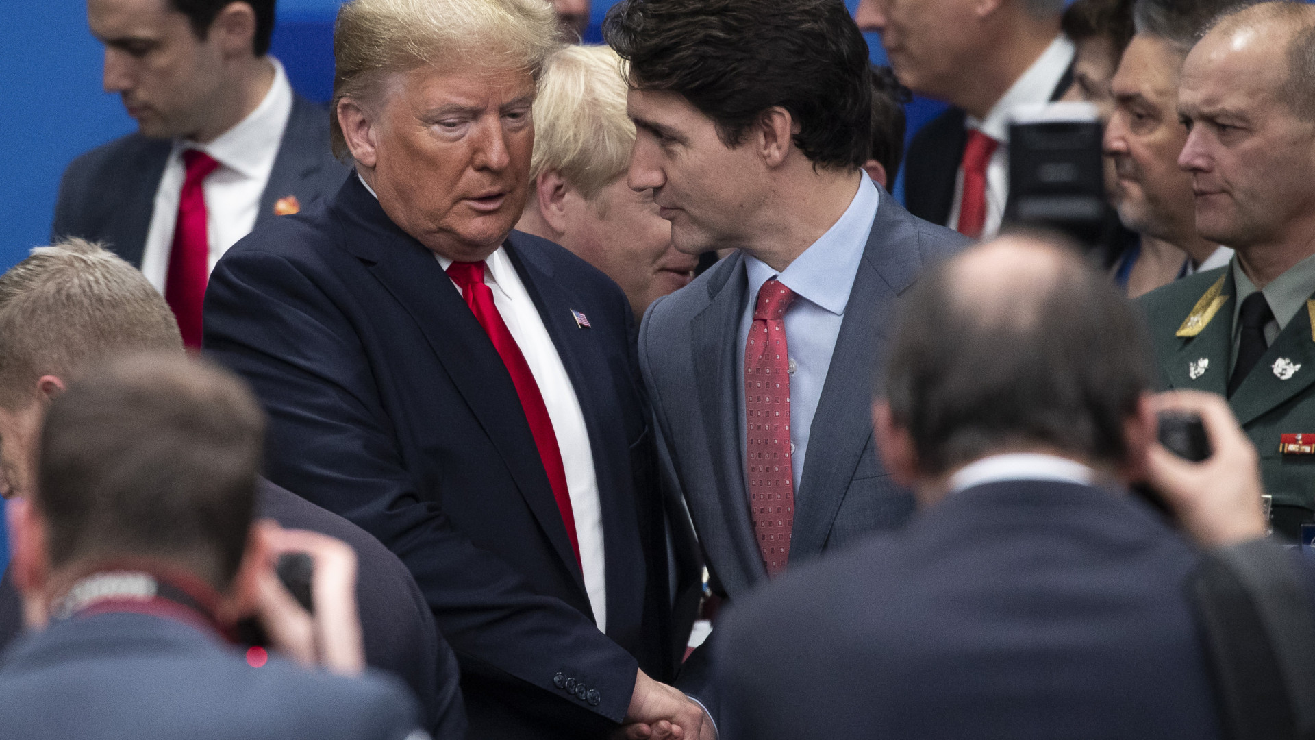 Trump insiste que Canadá deve fazer parte dos EUA após demissão de Trudeau