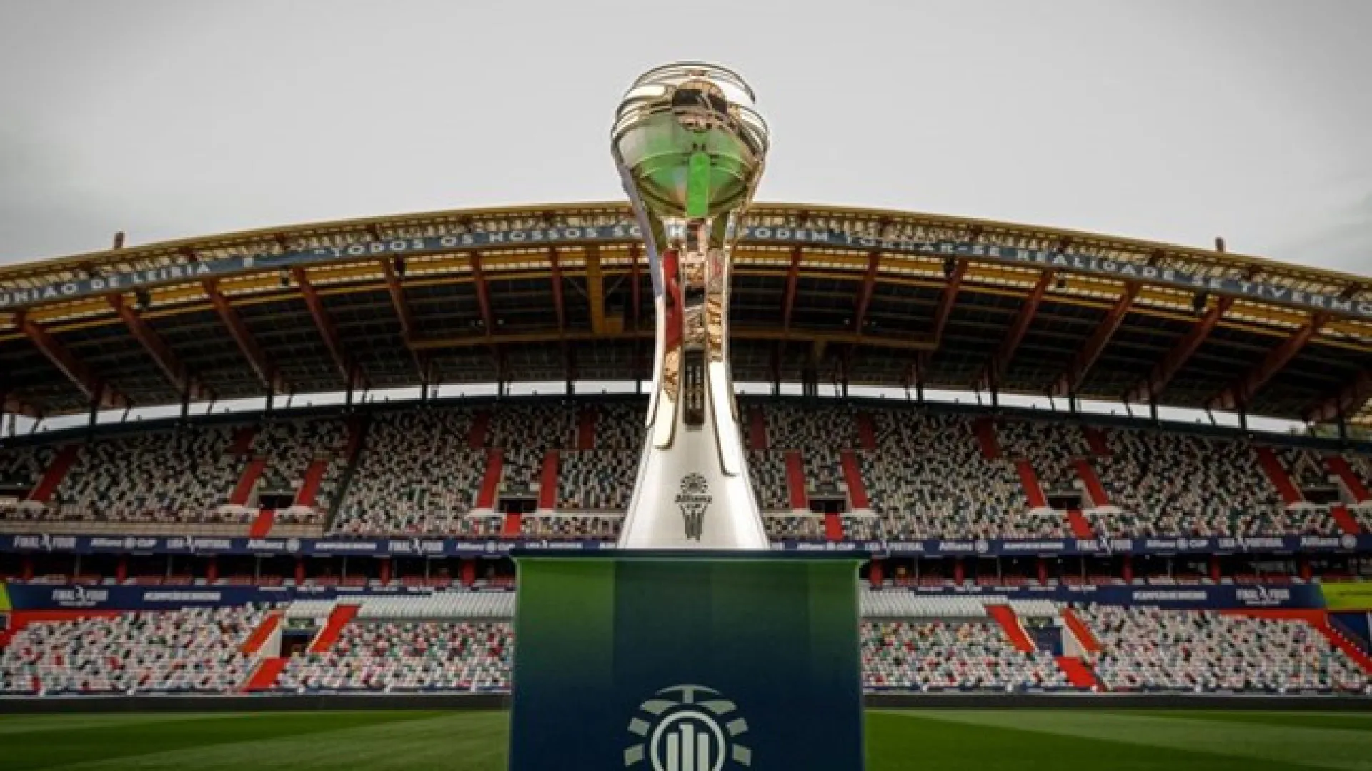 
                    Taça da Liga já rola, mas sabe qual é o maior 'predador' de sempre?
                