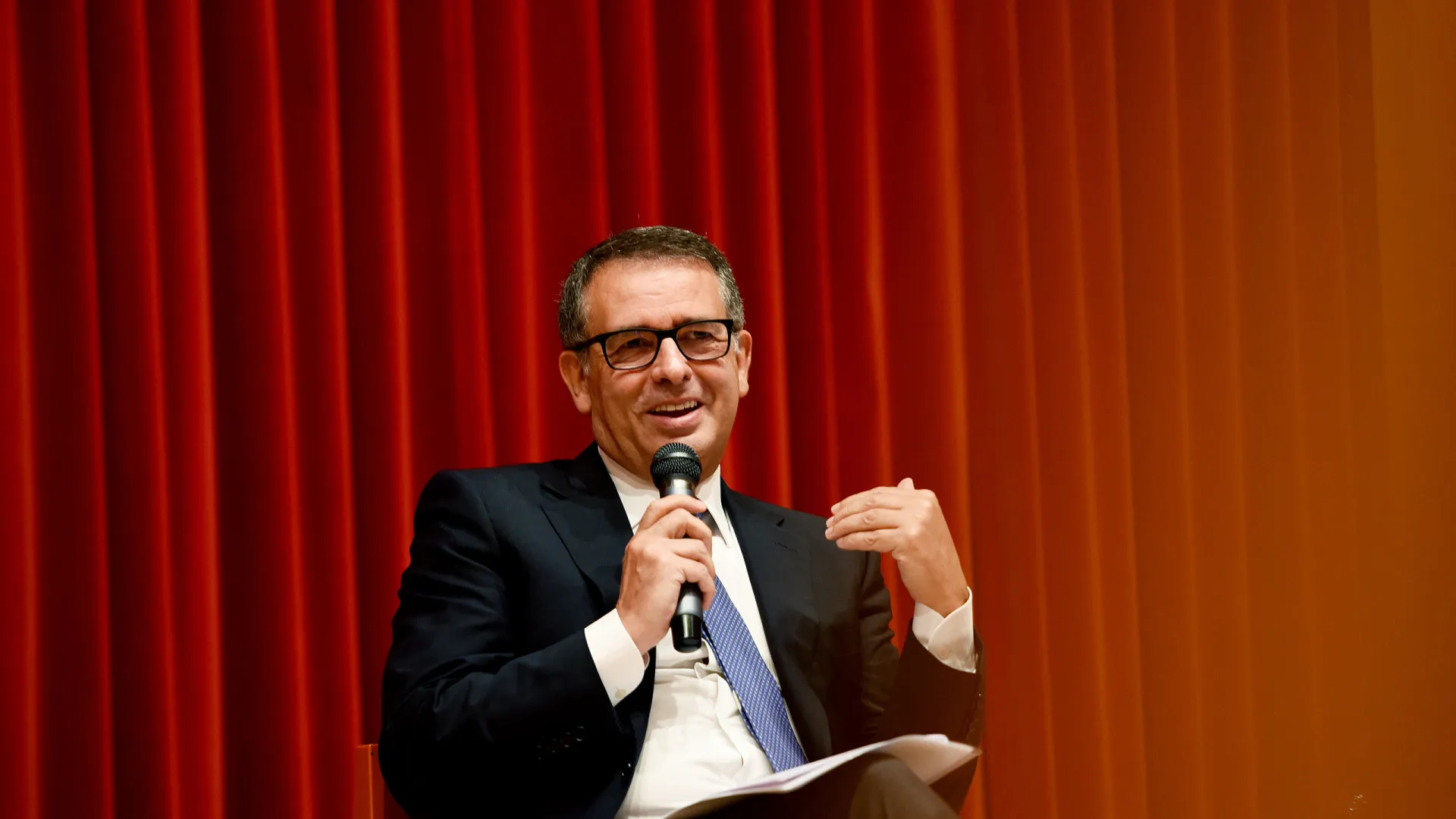 António José Seguro defende