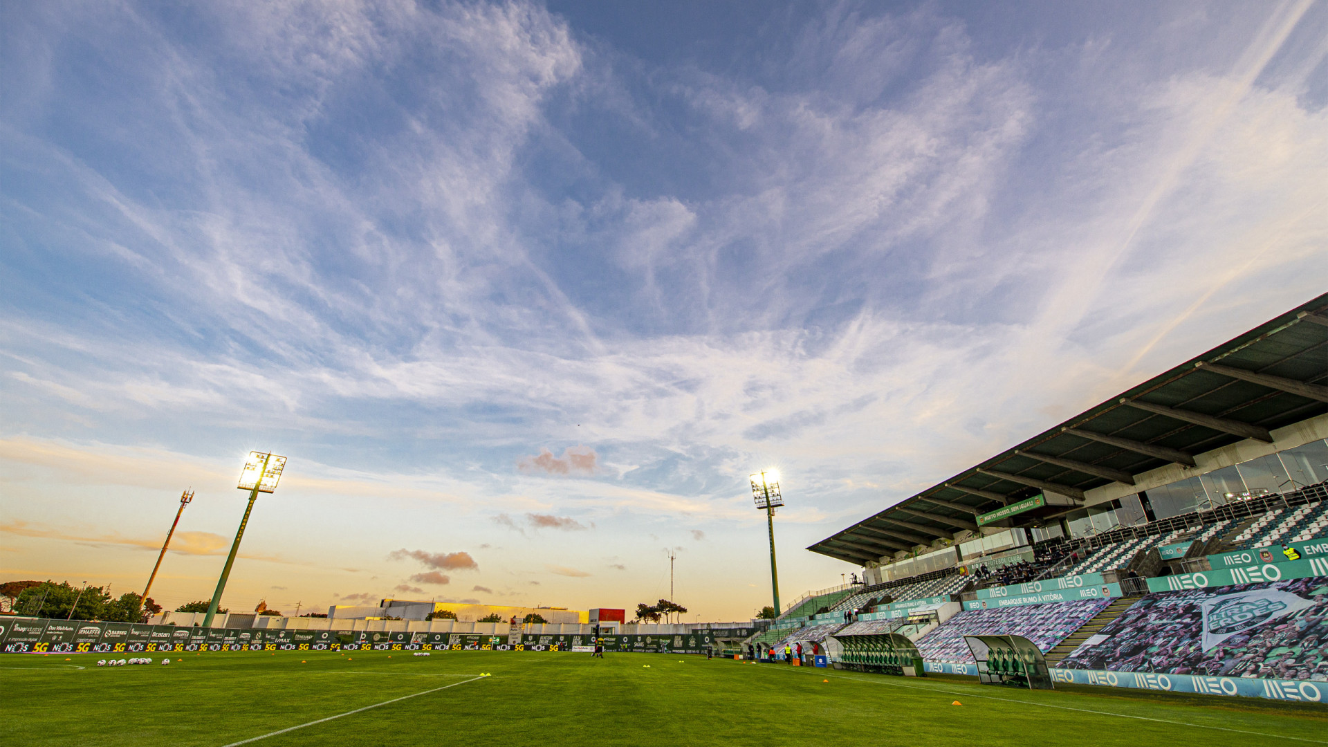 EM DIRETO: Já se joga em Vila do Conde antes do Farense-FC Porto