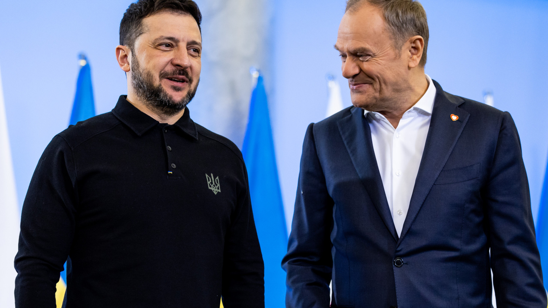 Tusk agradece a Zelensky exumação de corpos massacrados na Volhynia