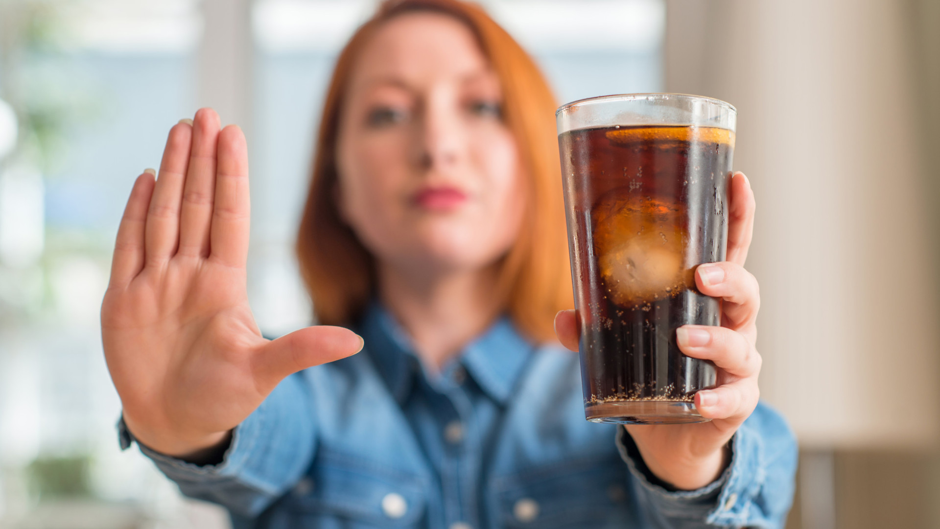 Quer parar de beber refrigerantes? Estes truques são muito úteis