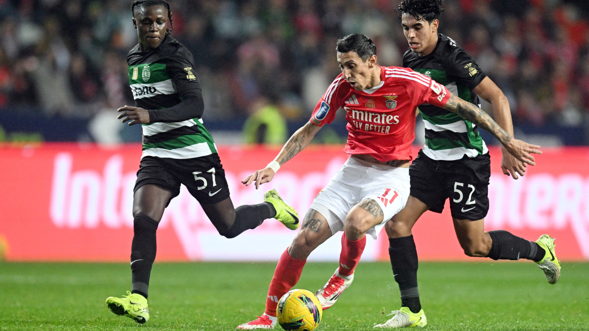 Sporting paga o dobro do Benfica. Eis as multas da final da Taça da Liga