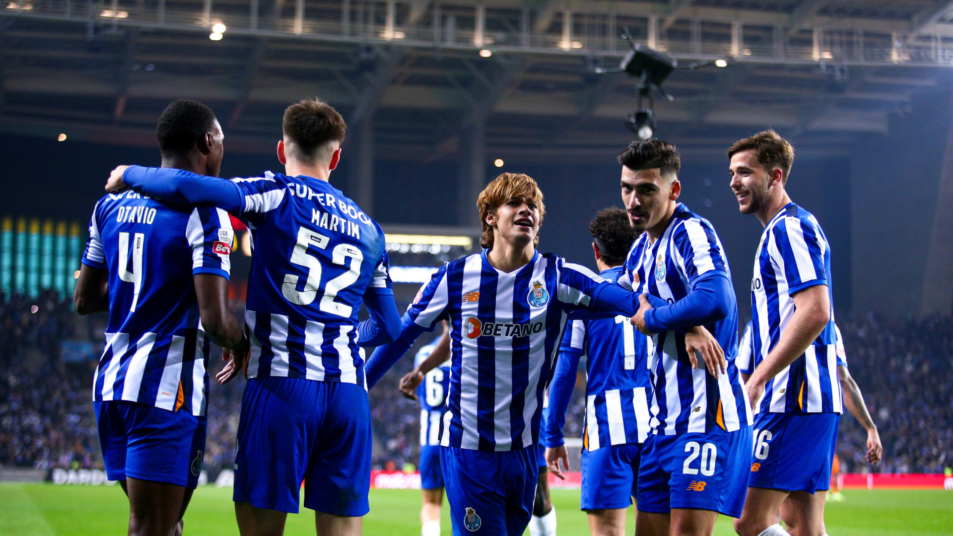 Dragão cheio de fogo na alma: Eis o onze provável do FC Porto