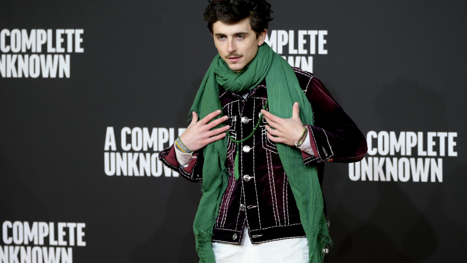 A peça que se destacou no look de Timothée Chalamet em evento