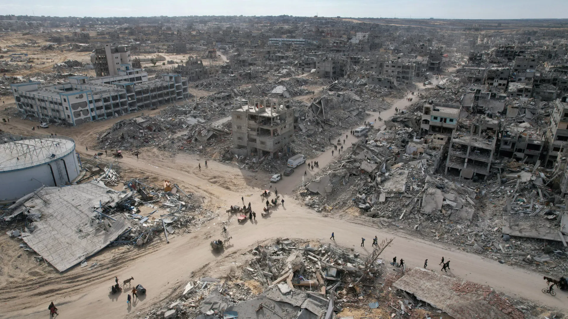 
                    Israel retoma entrada de ajuda a Gaza através da ponte Allenby
                