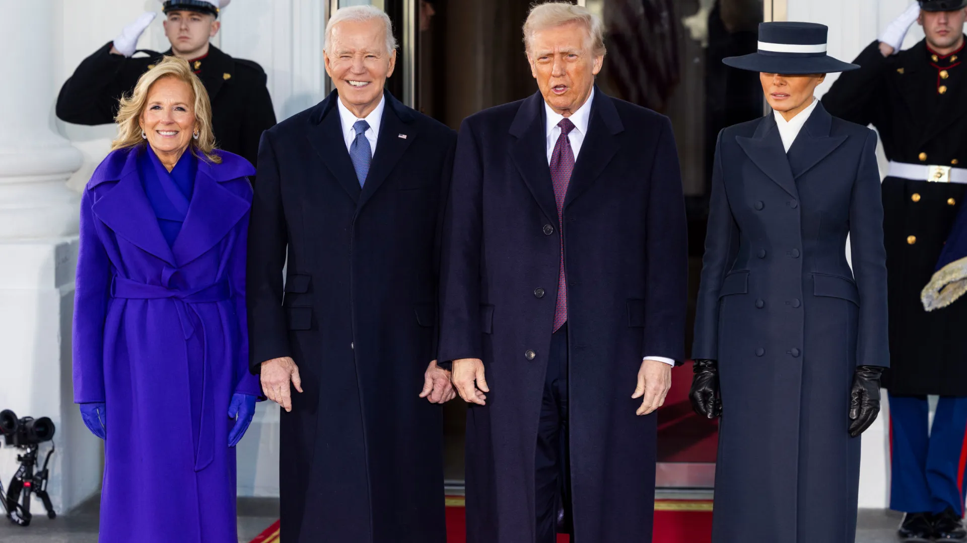 O visual (patriótico) de Melania na tomada de posse de Donald Trump