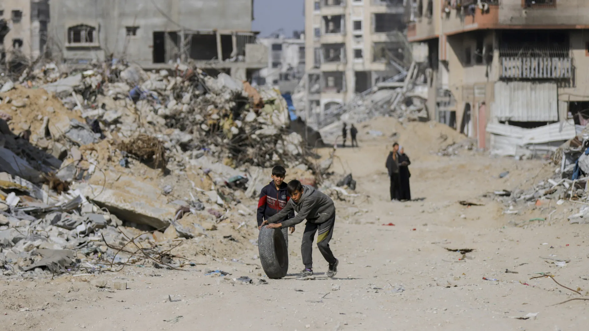 
                    UNICEF alerta que morrem duas crianças por dia em Gaza em ataques
                