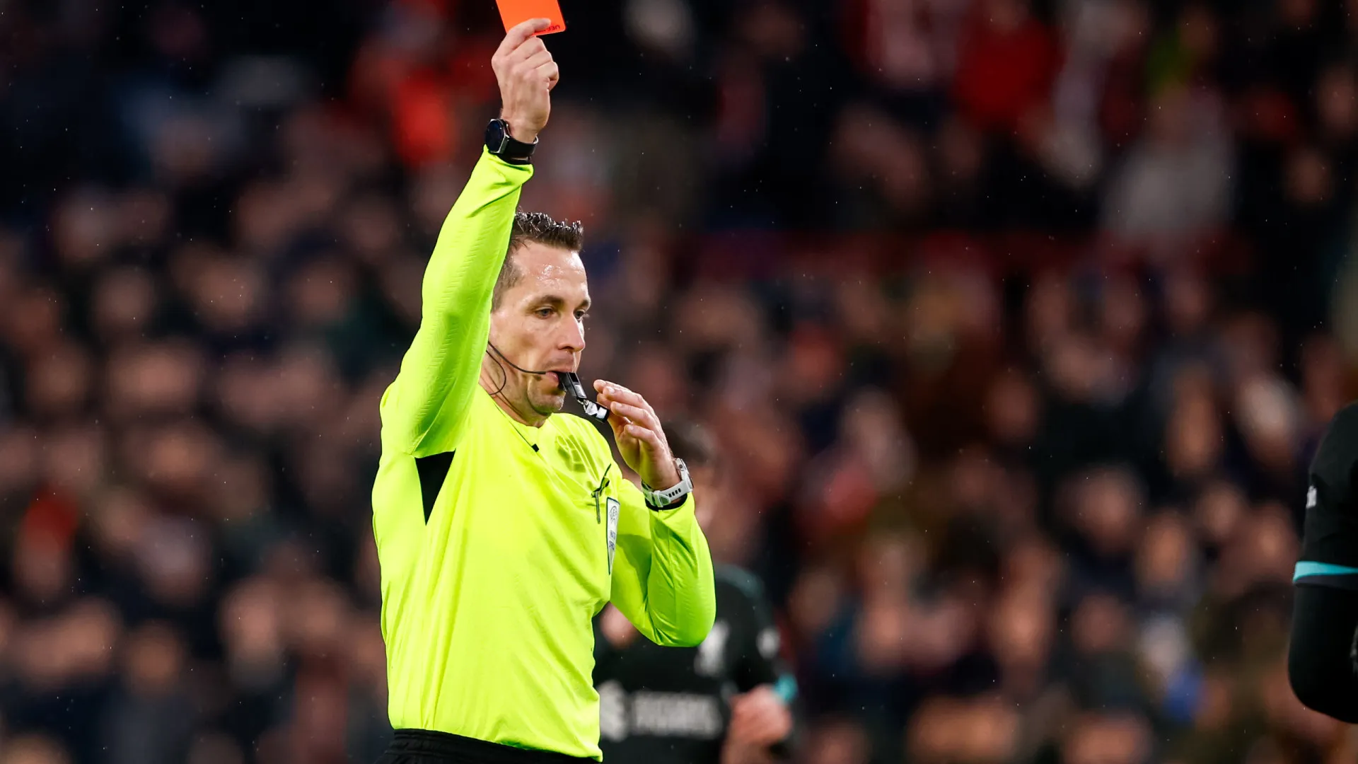 
                    UEFA nomeia árbitro de má memória para o Sporting-Club Brugge
                