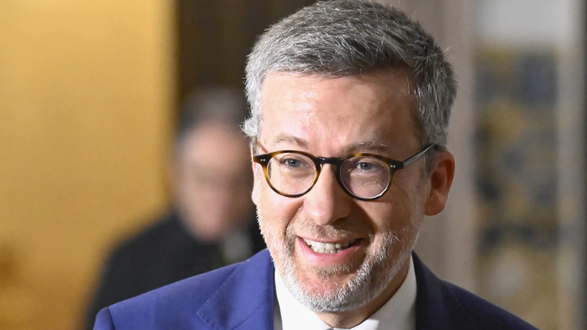 
                    Laplaine Guimarães? Moedas acusa Leitão de 