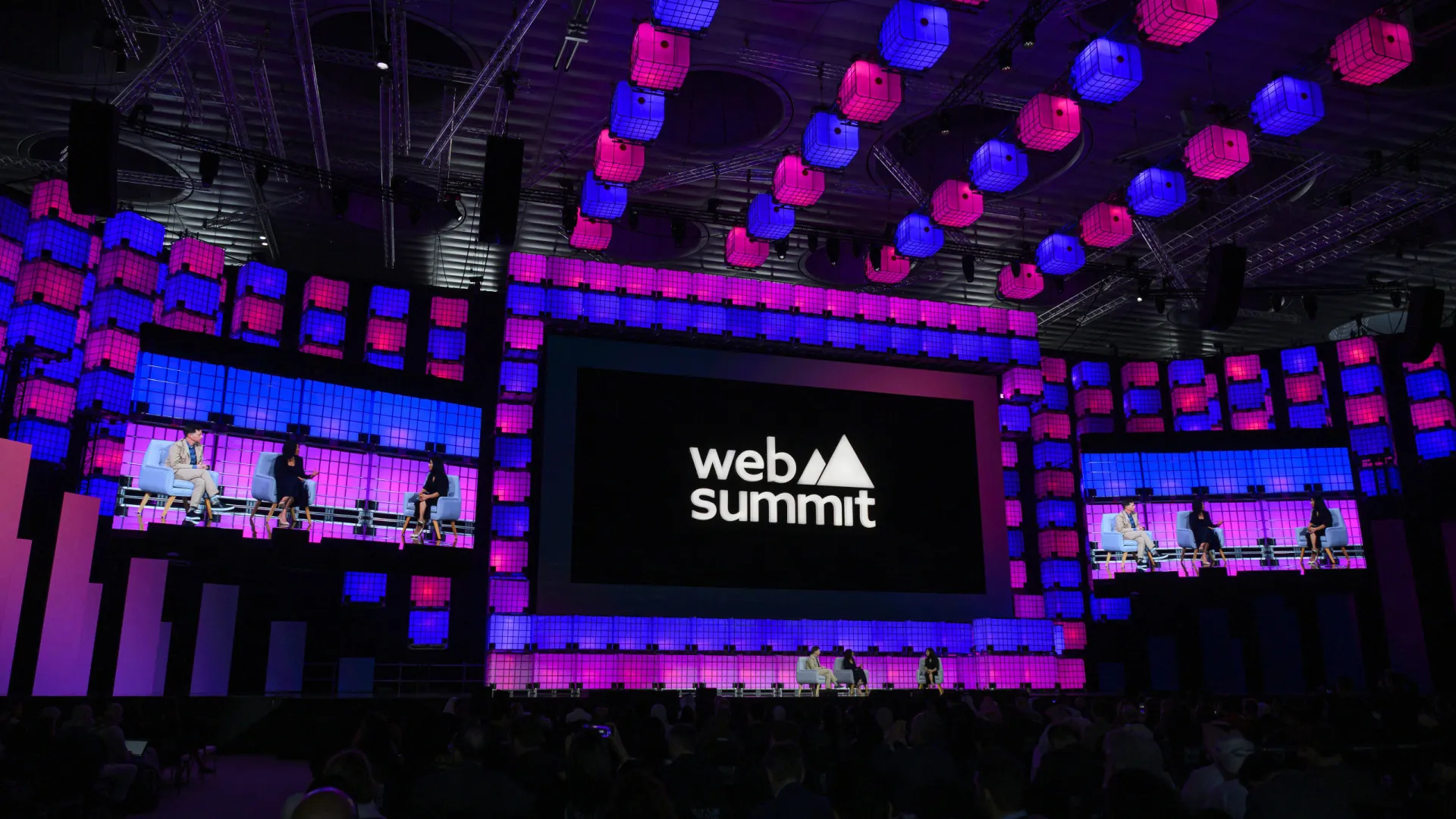 
                    Web Summit alerta para 