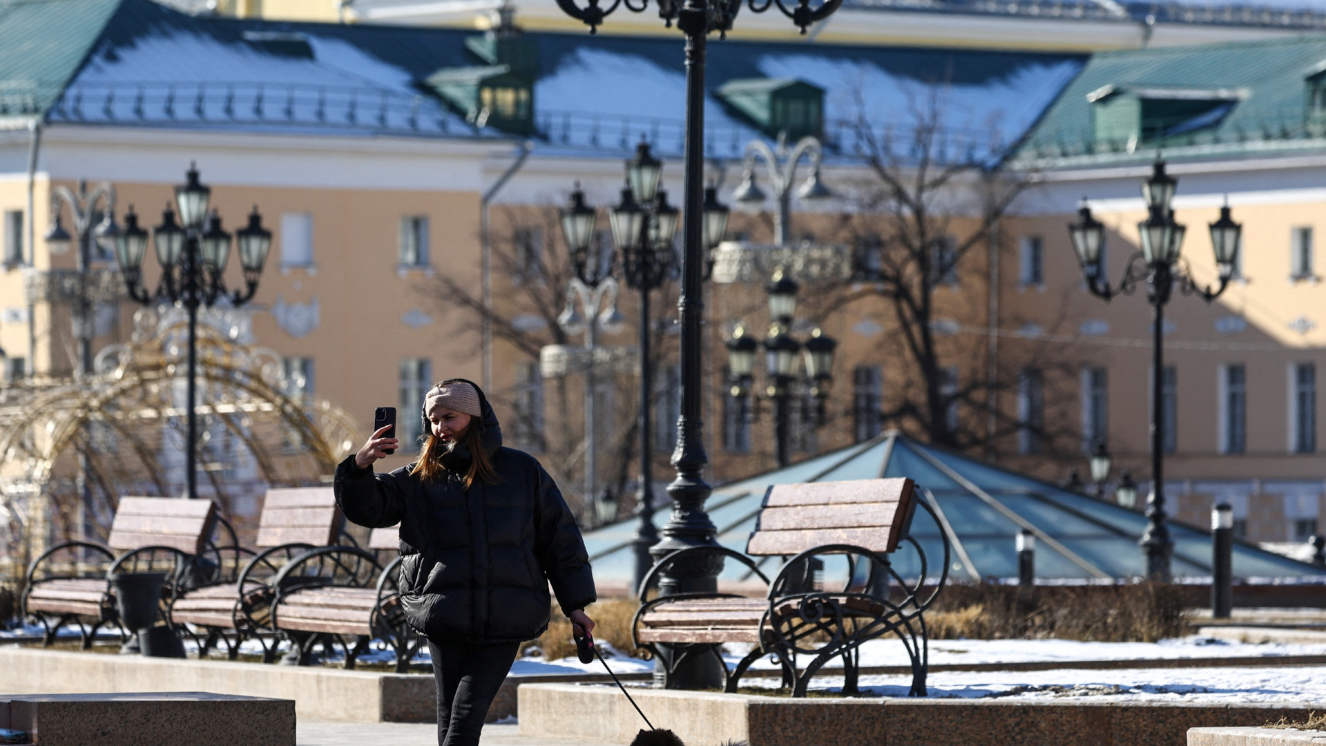 Desemprego e viagens “inacessíveis”. Testemunhos de quem vive na Rússia