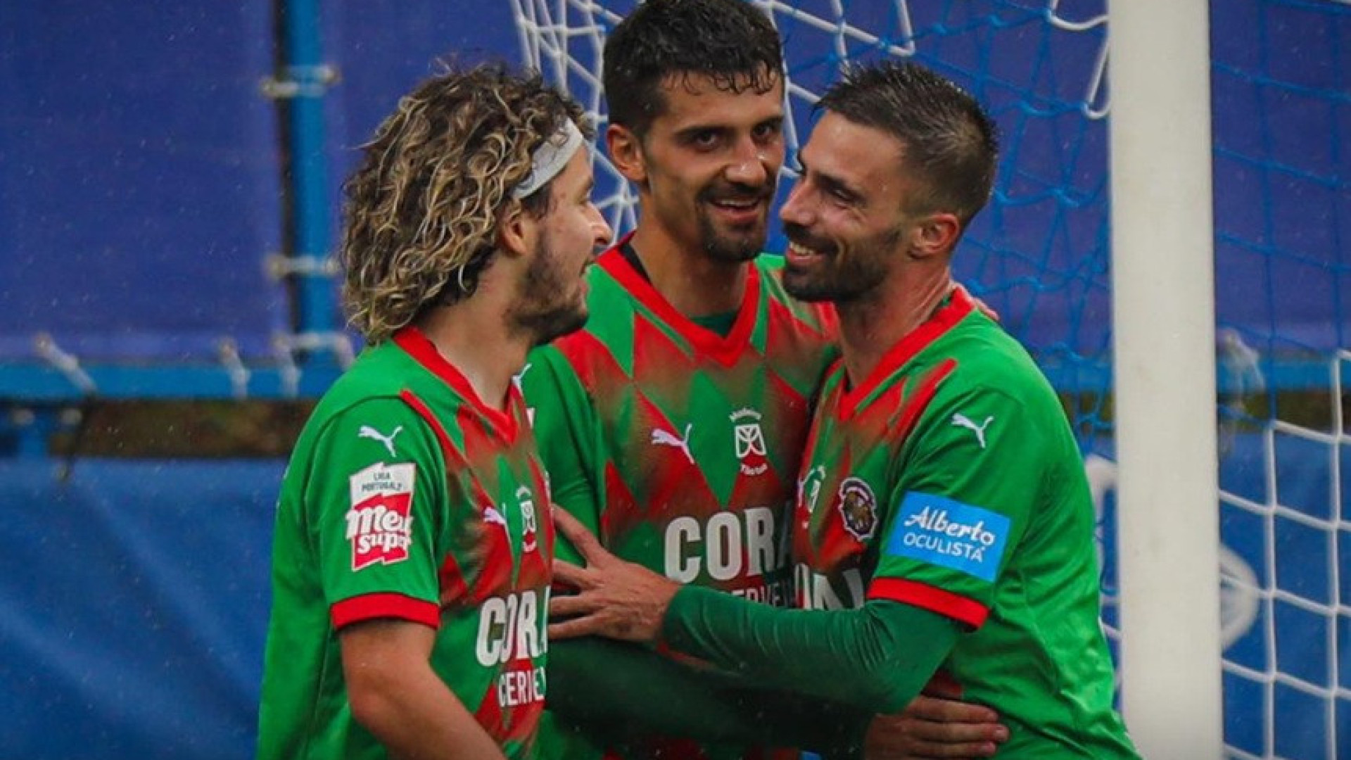 Marítimo marca ao cair do pano e afasta cenário de despromoção