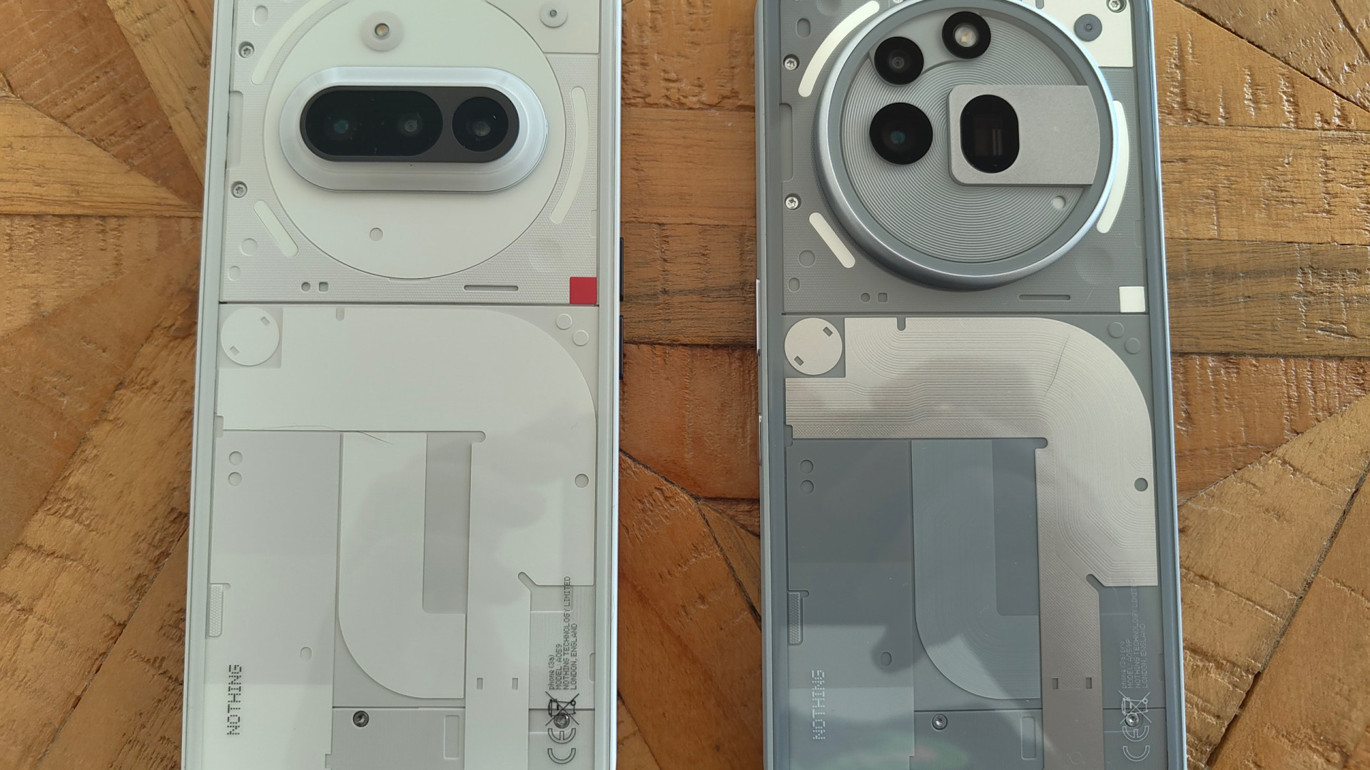 Tirámos da caixa os novos Nothing Phone (3a). Veja as imagens