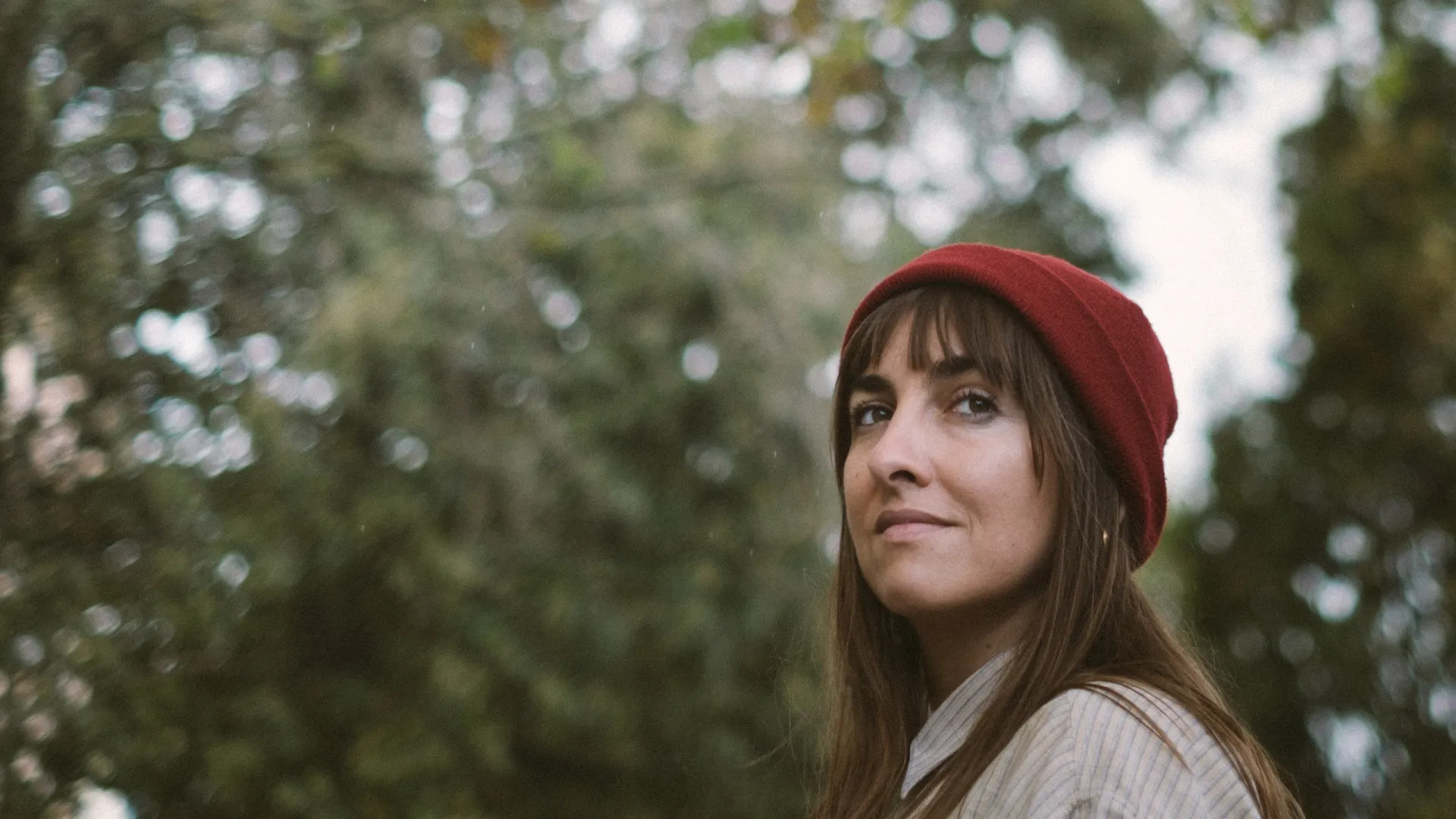 
                    Márcia estreia-se nas artes plásticas com exposição sobre o erro
                