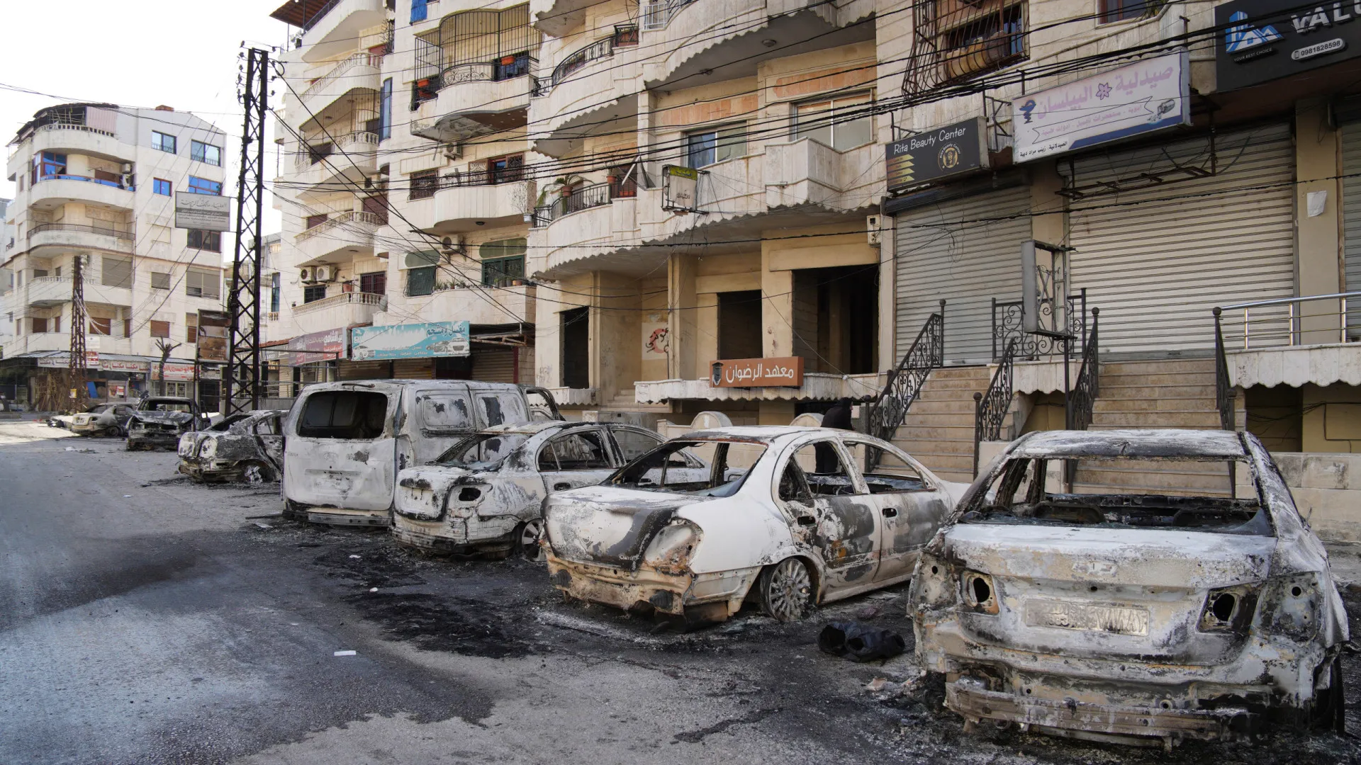 
                    Síria. Confrontos de autoridades e manifestantes alauitas fazem 2 mortos
                