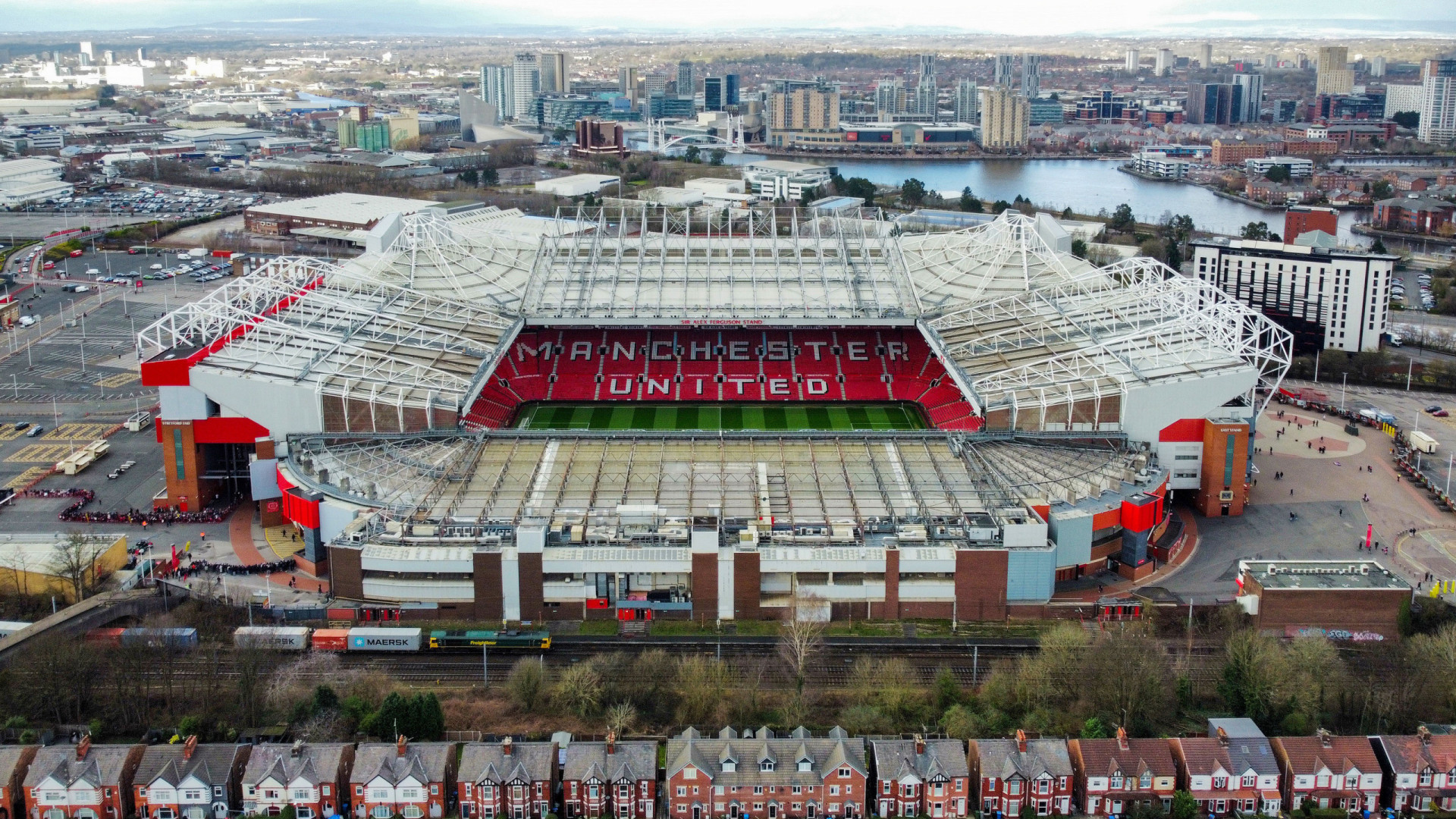 'Bye bye', Old Trafford. Manchester United quer construir novo estádio