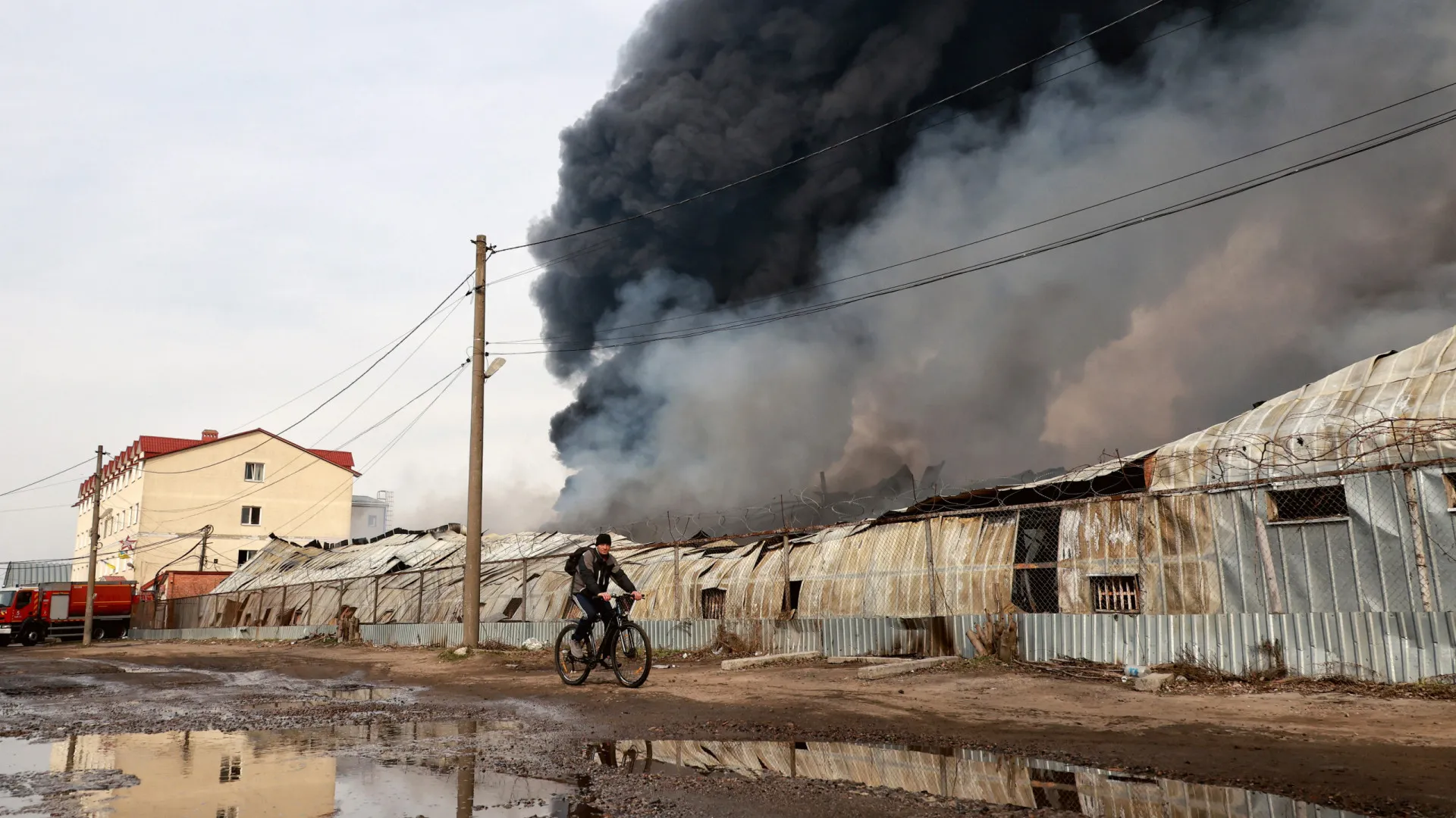 
                    Rússia lança ataque maciço contra infraestruturas de Odessa
                
