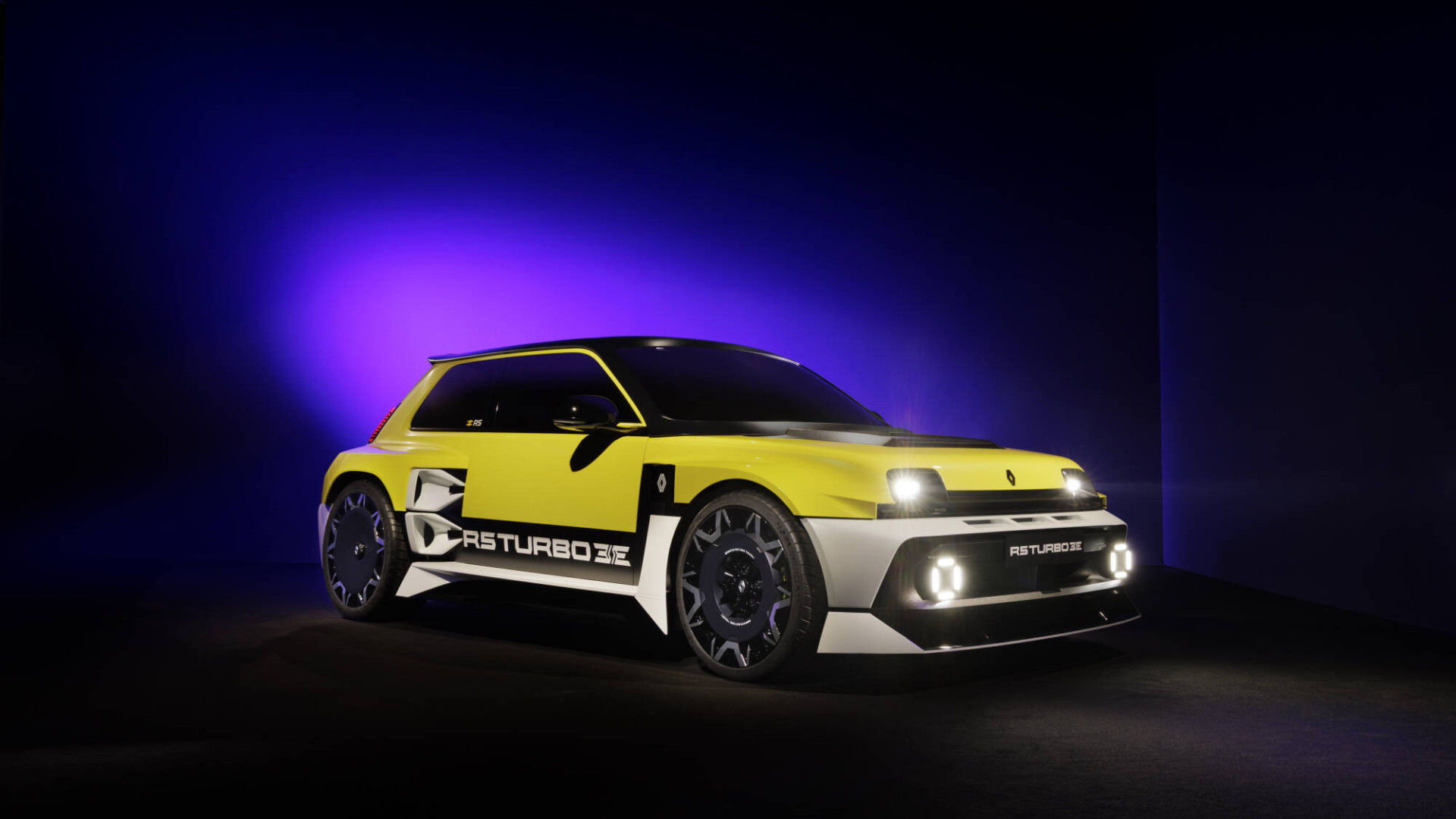 Novo Renault 5 Turbo chega em breve. Tem 544 cv e carrega em 15 minutos