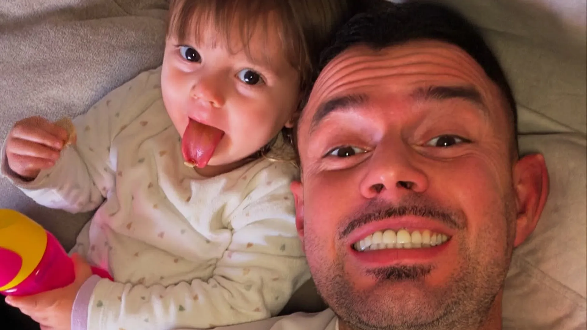 
                    Depois da separação, Marco Costa vive momentos especiais ao lado da filha
                