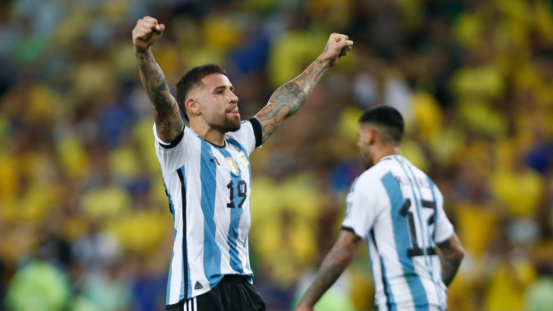 
                    Mundial'2026: Otamendi e estreante Alan Varela convocados pela Argentina
                
