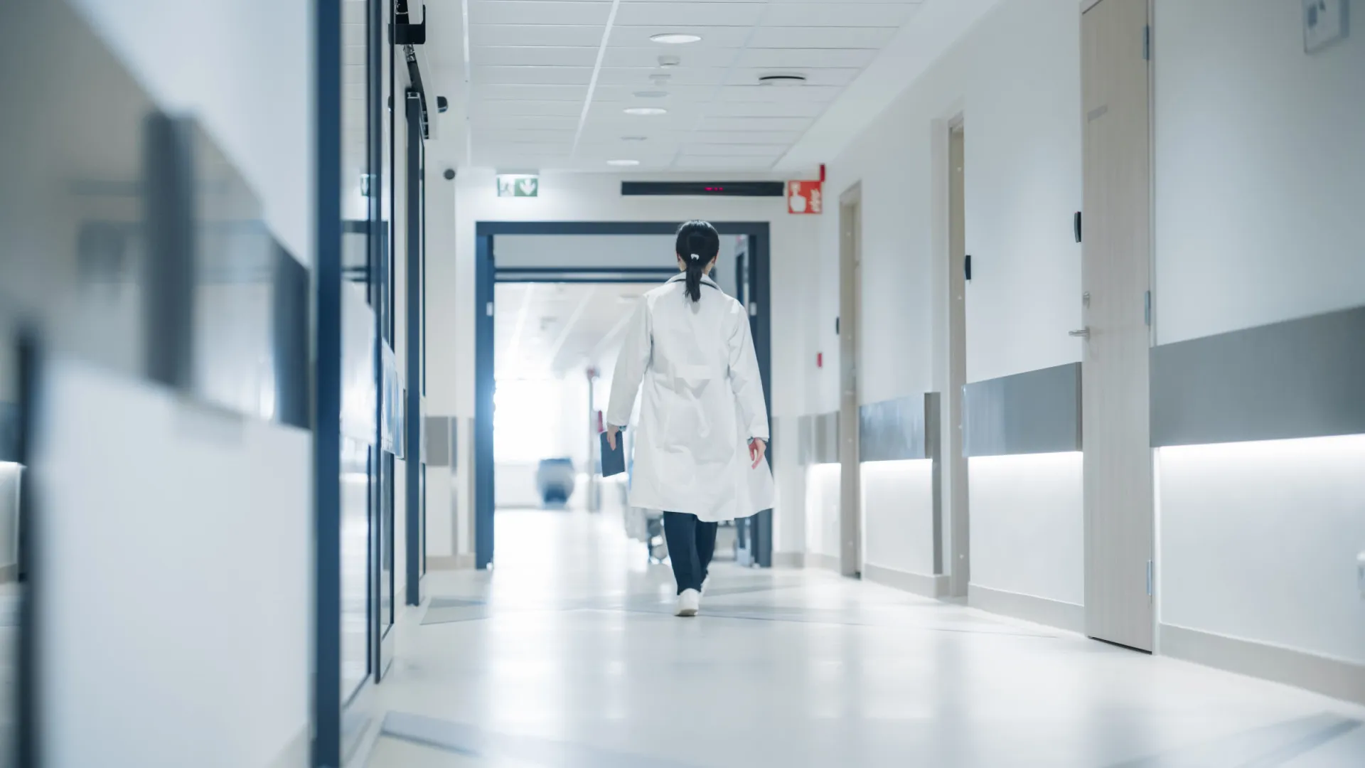 
                    Cerca de 20% das vagas para especialidades médicas ficaram por preencher
                