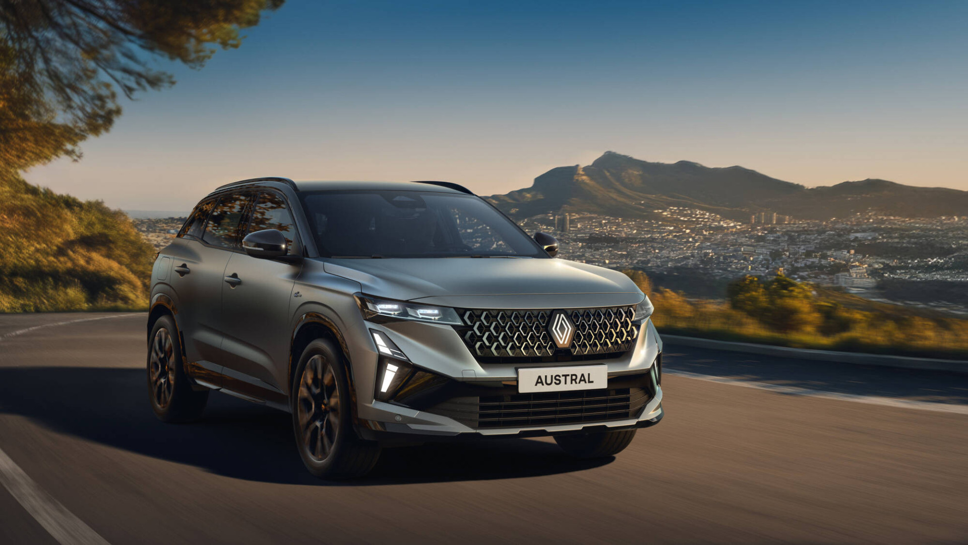 Renault Austral foi renovado. Saiba tudo o que mudou