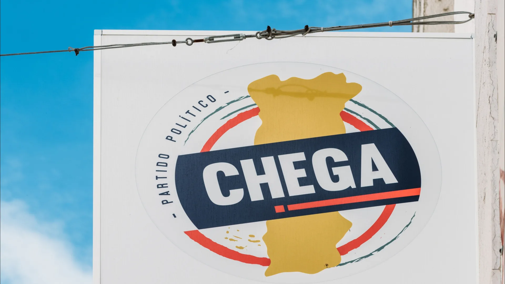 
                    Pardal Ribeiro. Julgamento de ex-dirigente do Chega será à porta fechada
                