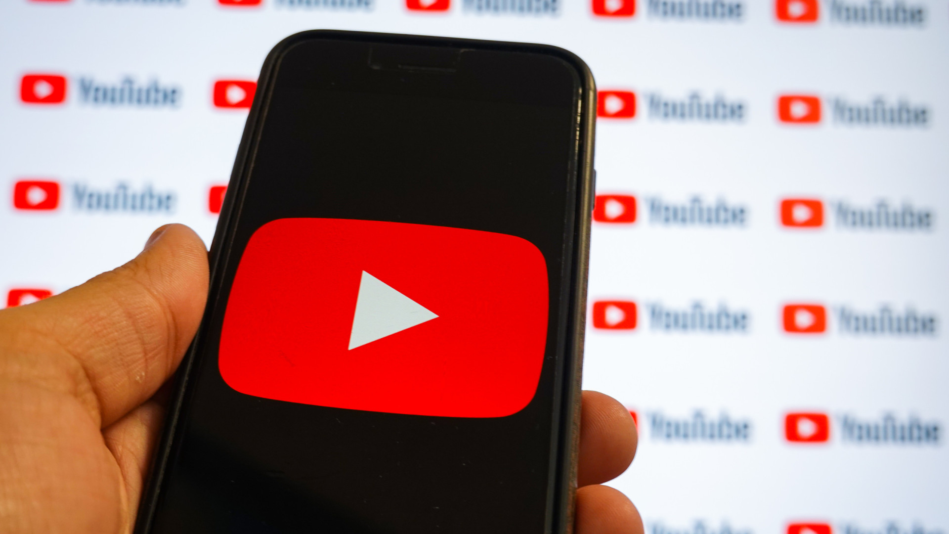 YouTube está a testar opção já presente no TikTok e Instagram