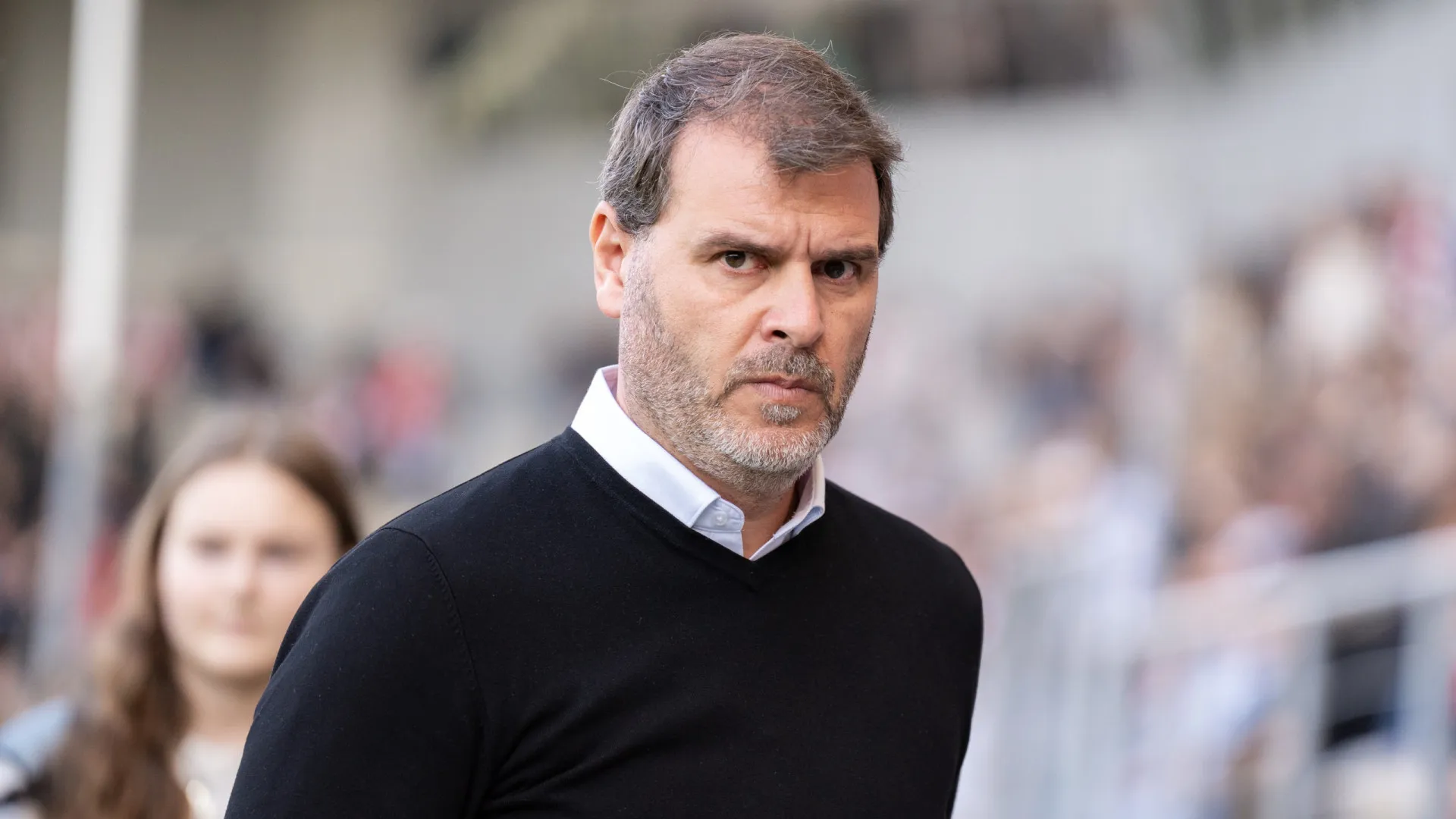 
                    João Henriques alivia AVS: 