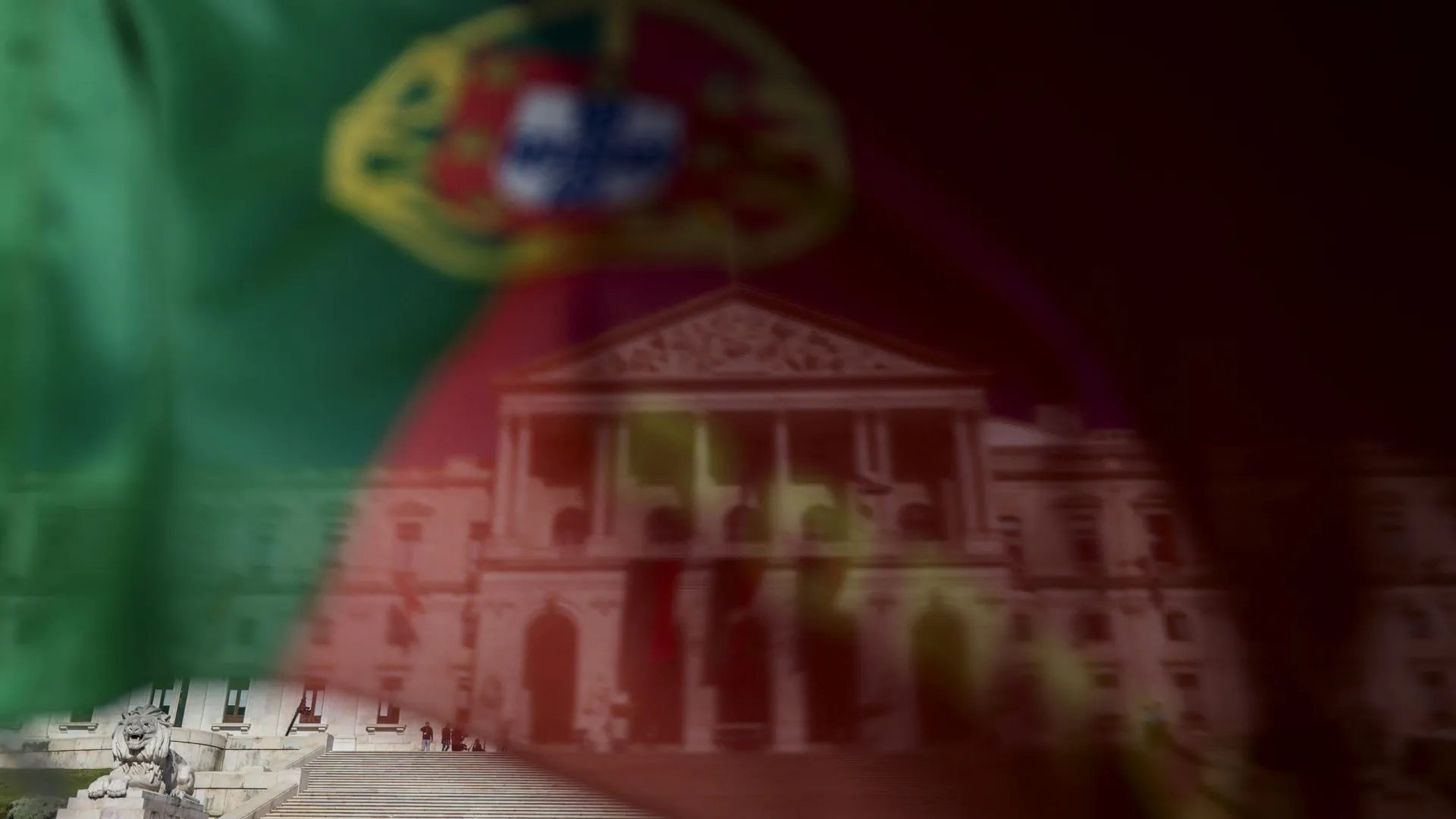 Perda da nacionalidade por crimes graves aprovada em votação final global