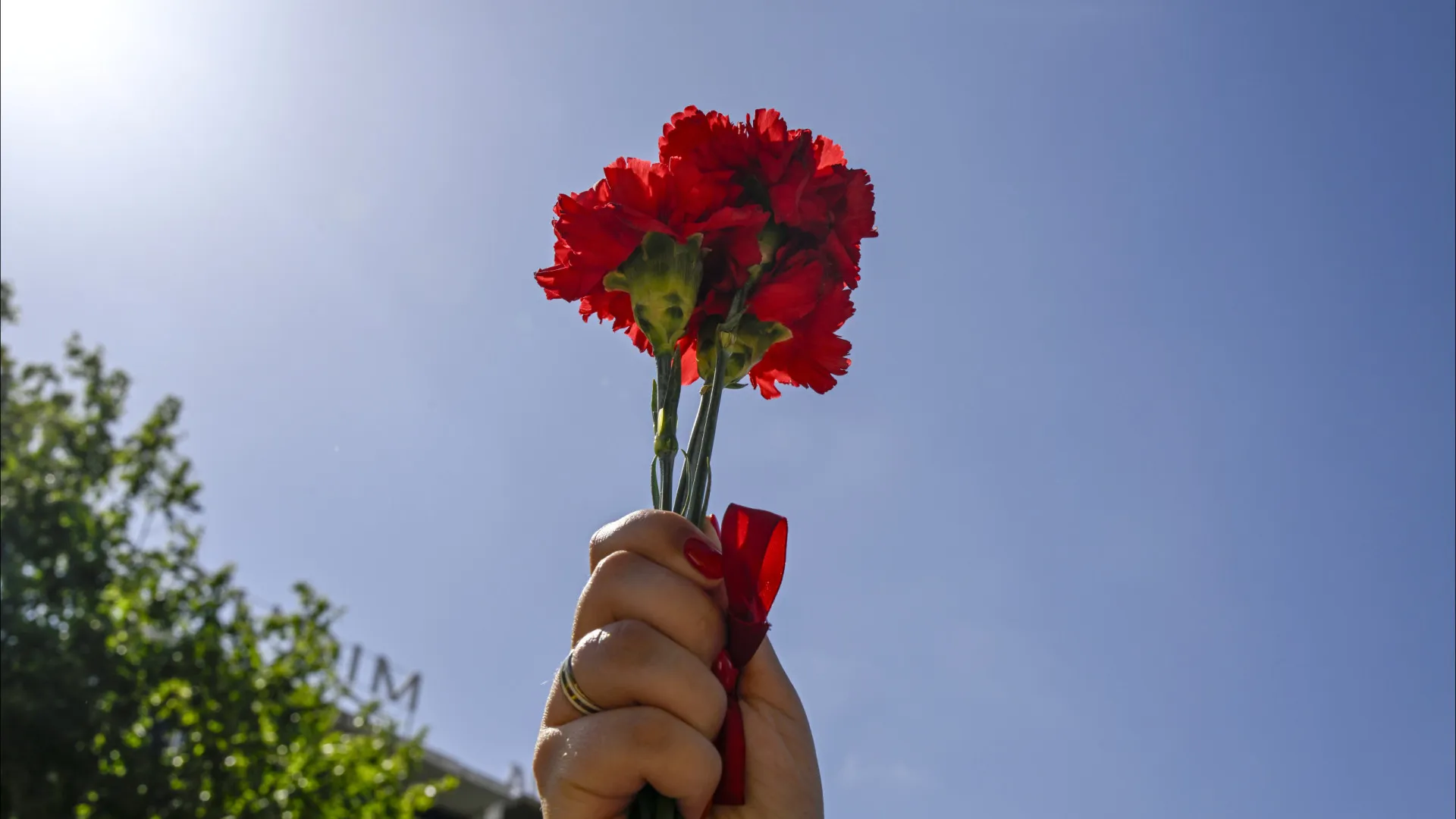 
                    Exposição em Leiria recorda o movimento estudantil no pós-25 de Abril
                