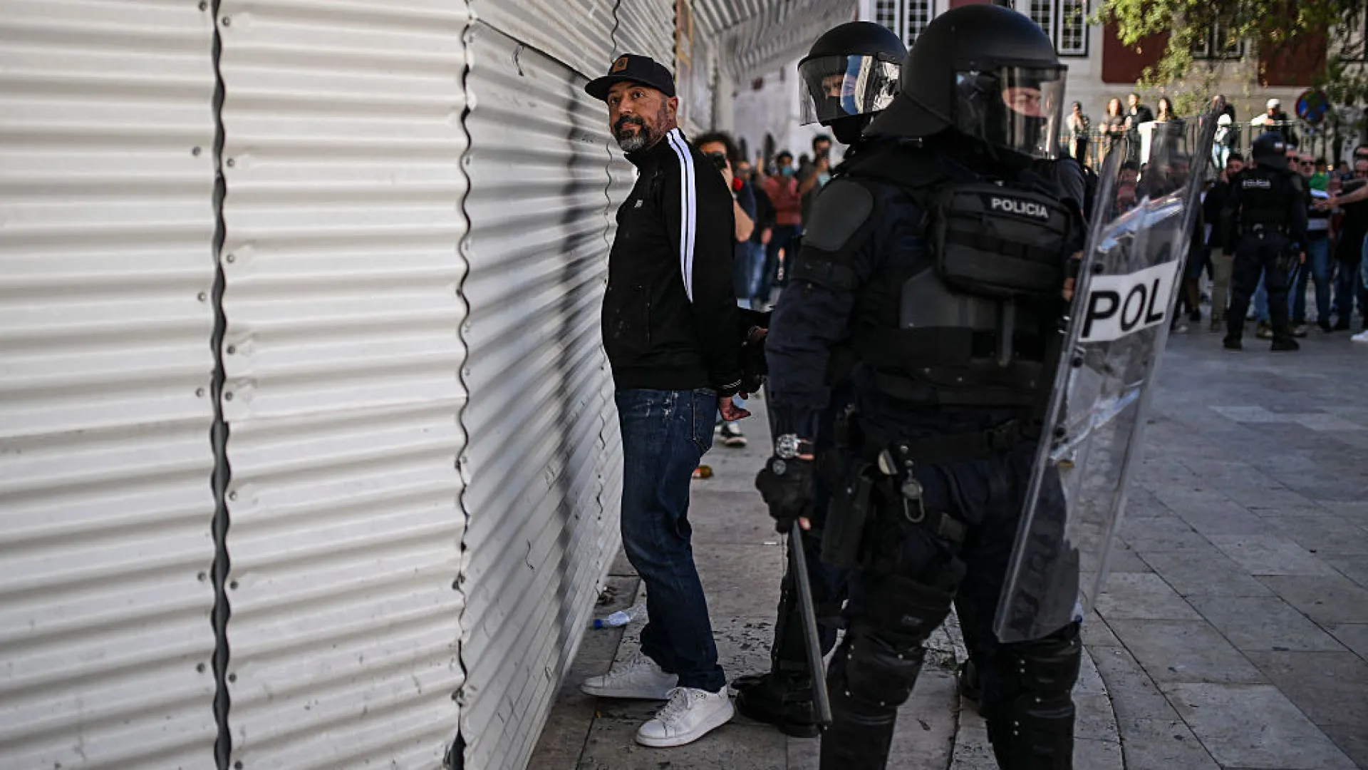 
                    Portugal sob pressão? Extremismo mantém-se e ciberameaças aumentam
                