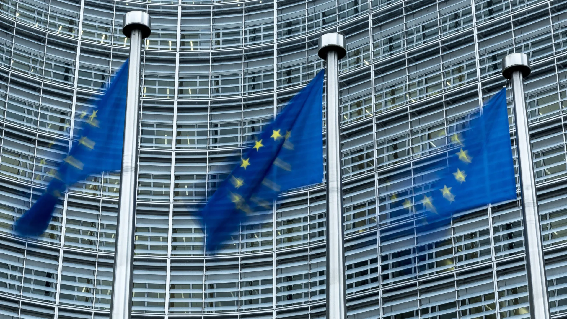 
                    Bruxelas com dotação de 13,8 milhões para promover jornalismo
                