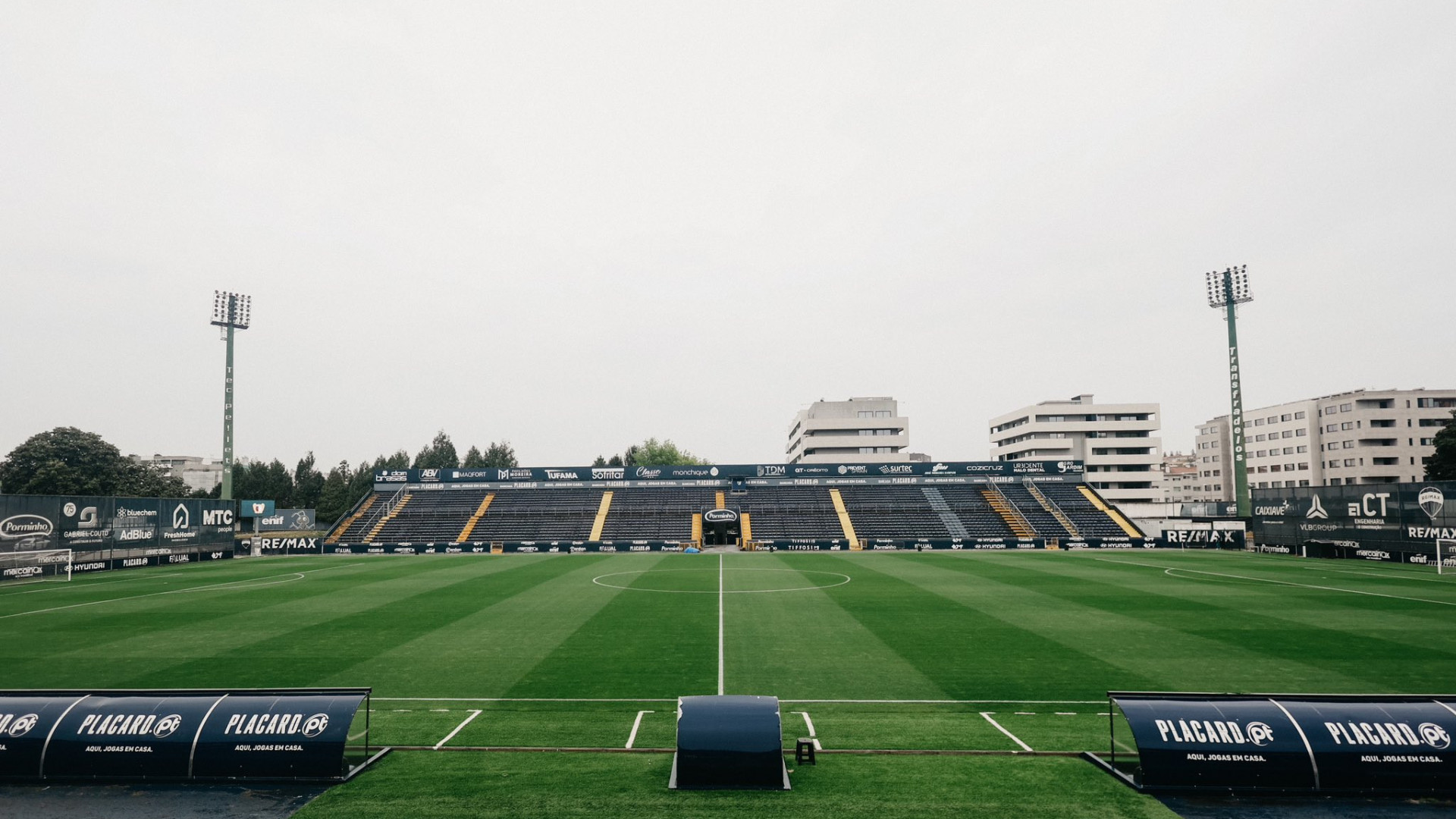 Torreense faz história em Famalicão e sagra-se campeão da Liga Revelação