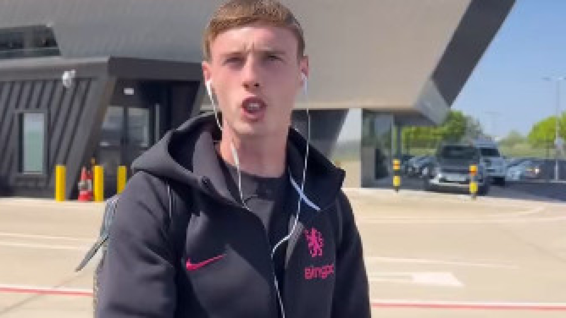 "Este gajo é estúpido". Pergunta do momento gera discussão no Chelsea