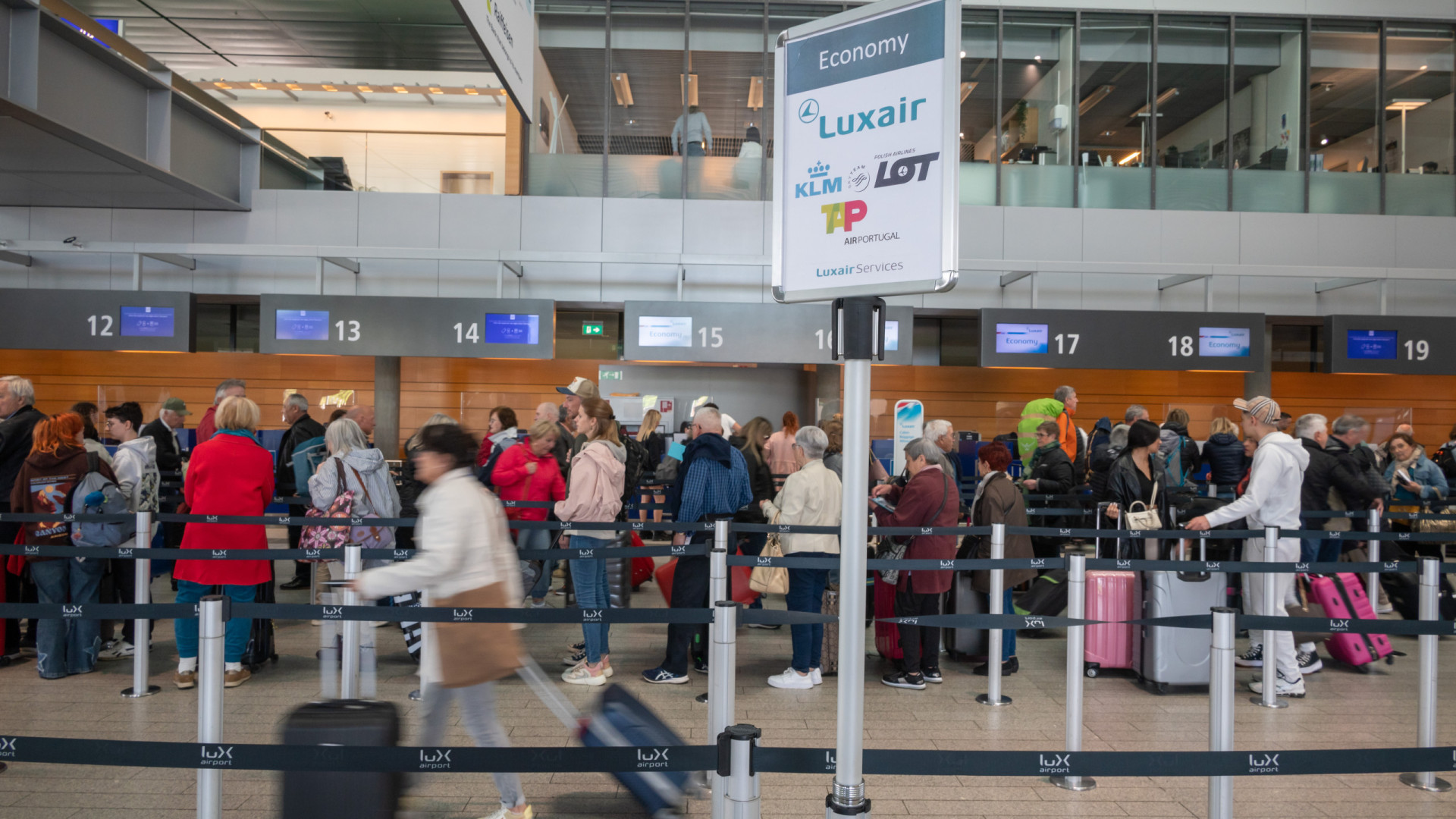 Homem procurado por Portugal é apanhado no Aeroporto do Luxemburgo