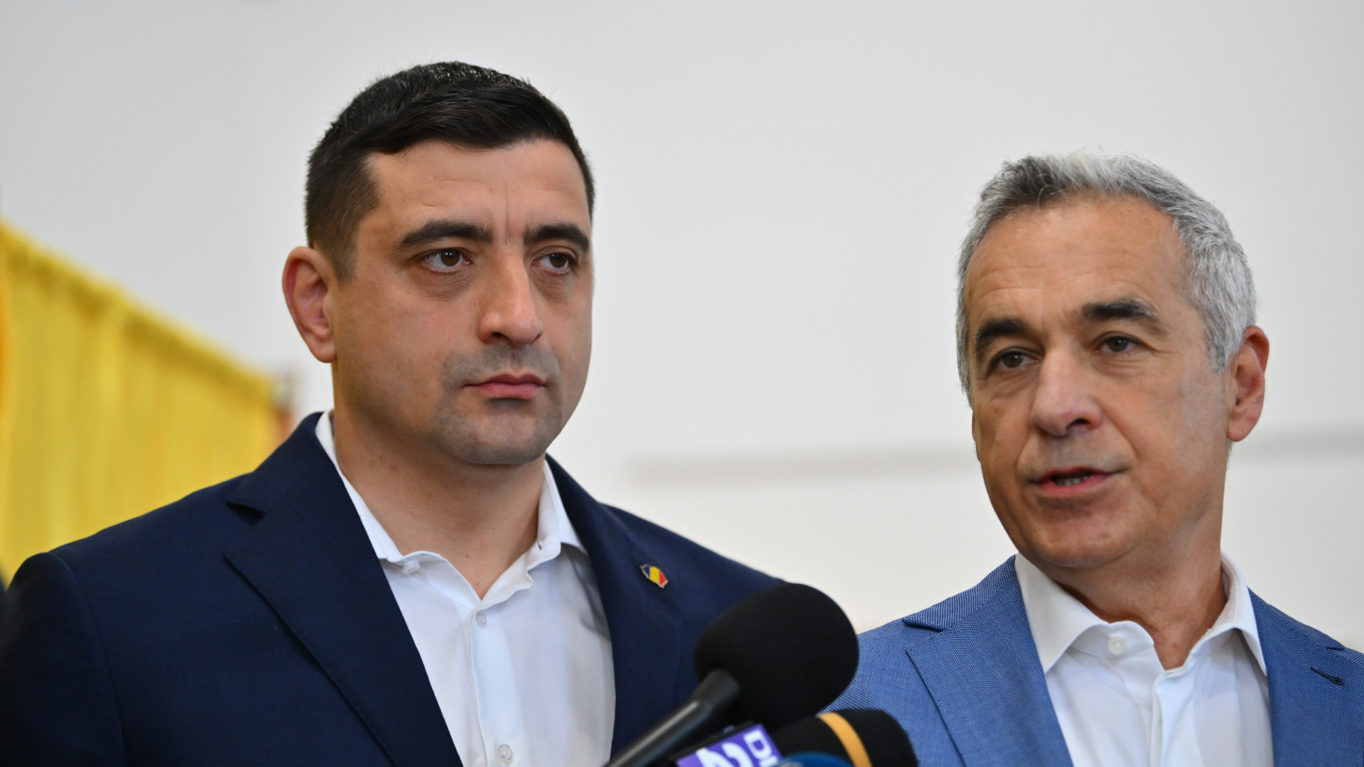 Principais candidatos já votaram na repetição das eleições na Roménia