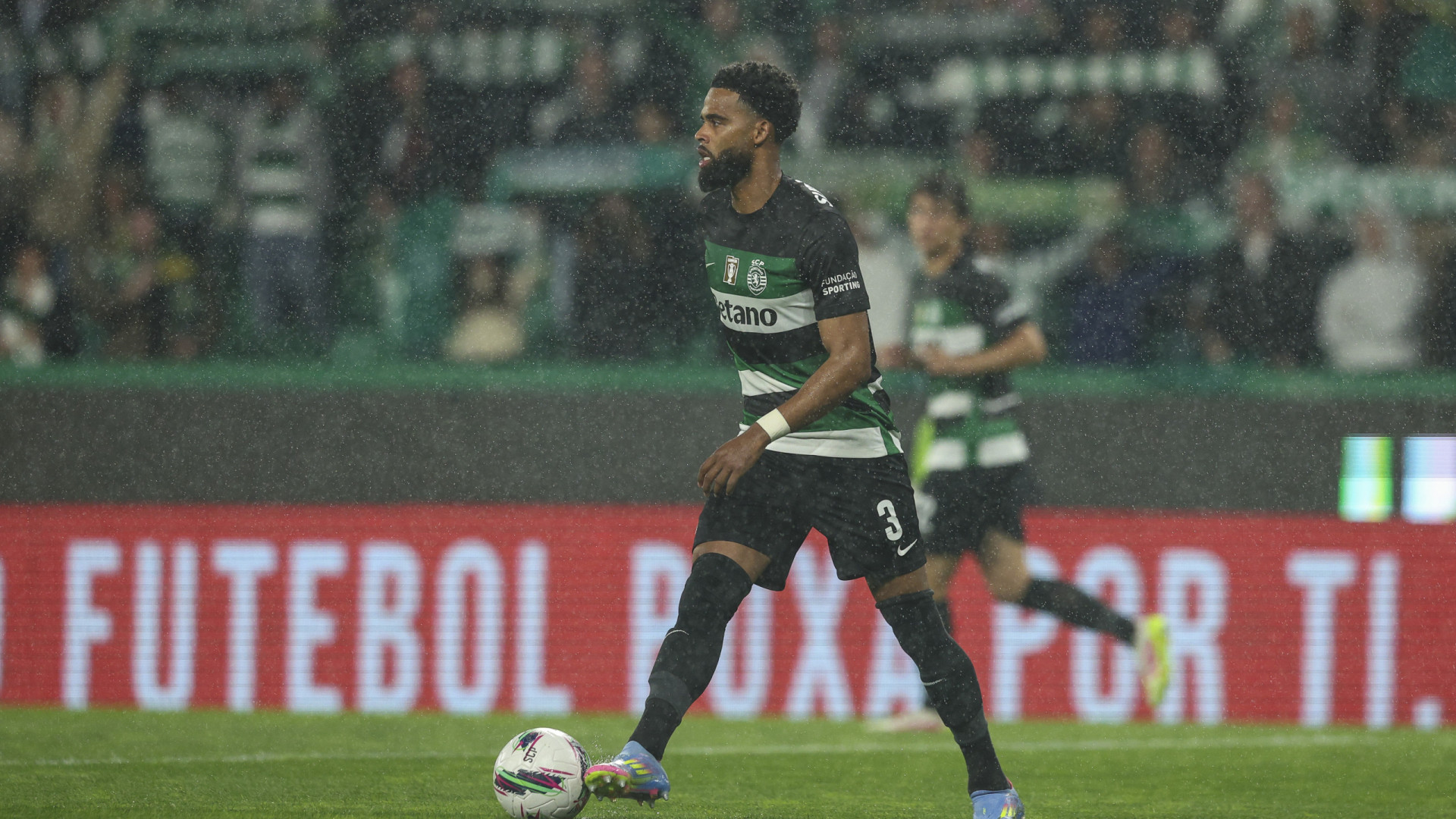 Sporting alcançou vitória épica e St. Juste deixou esta peculiar reação
