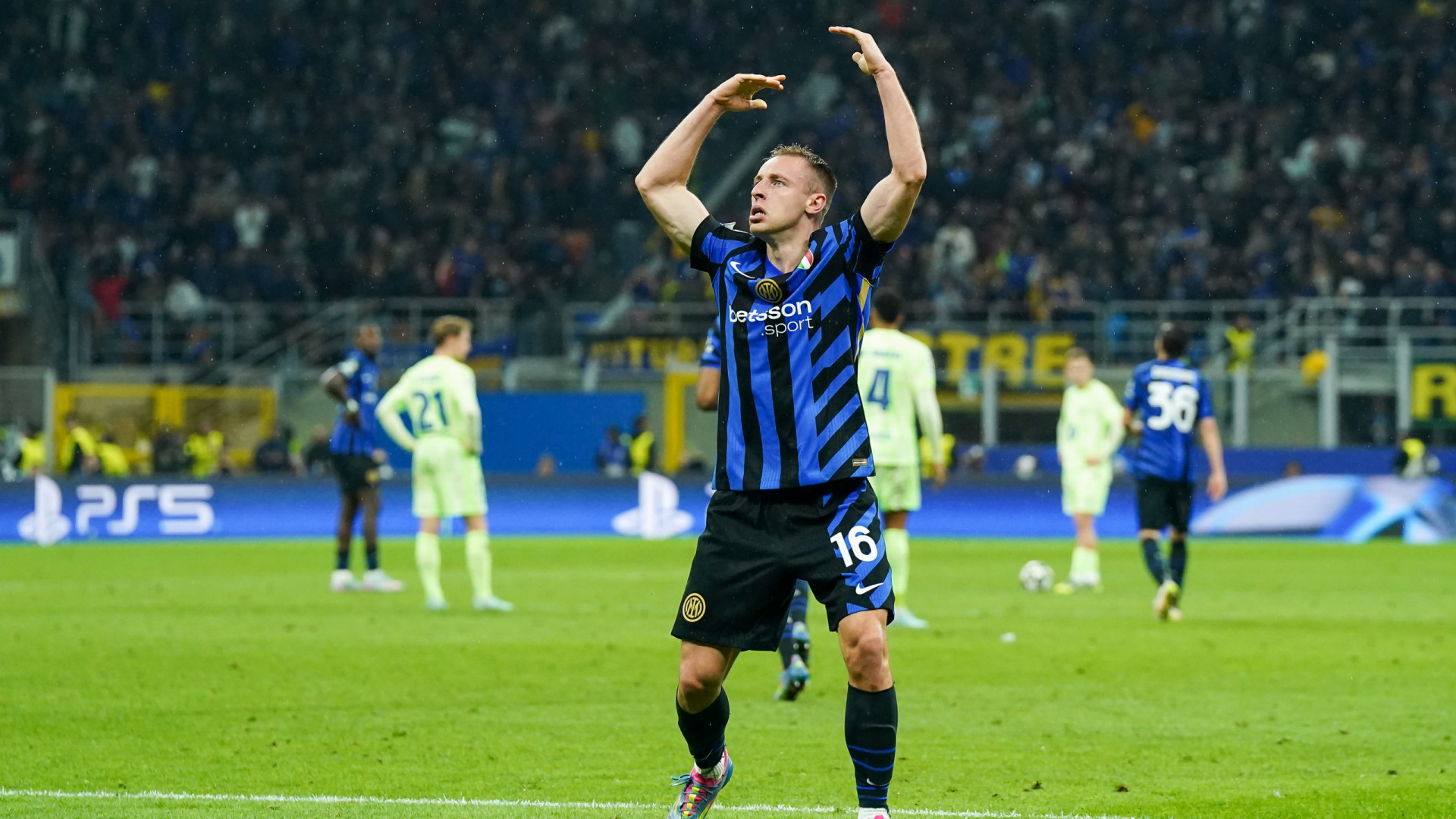 Marcou o golo que valeu ida do Inter à final e atira: 