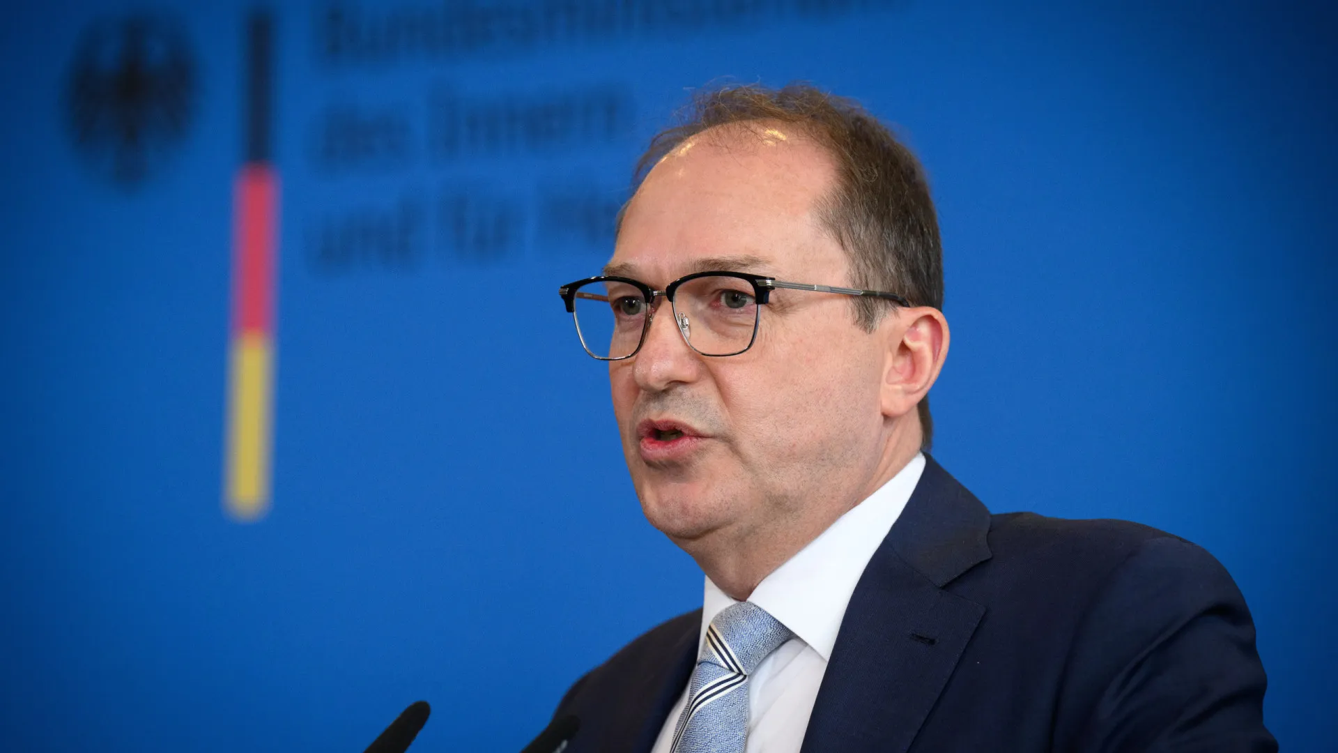 
                    Governo alemão lança unidade policial antidrones
                